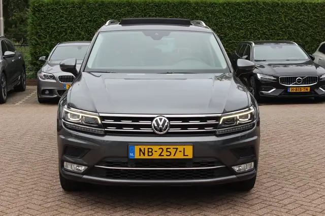 Volkswagen Tiguan view 8