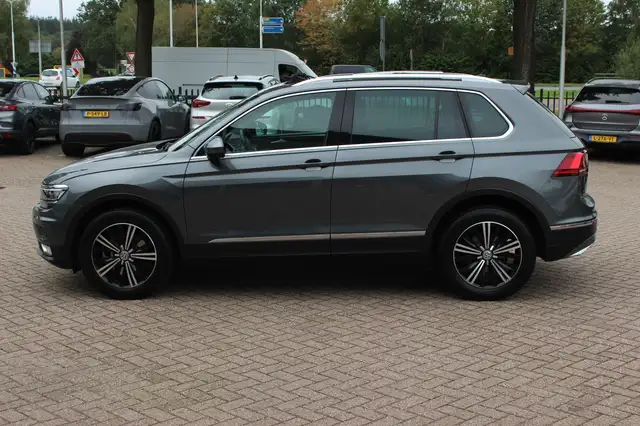 Volkswagen Tiguan view 7