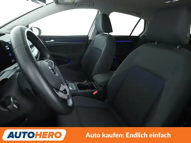 Volkswagen Golf view 10