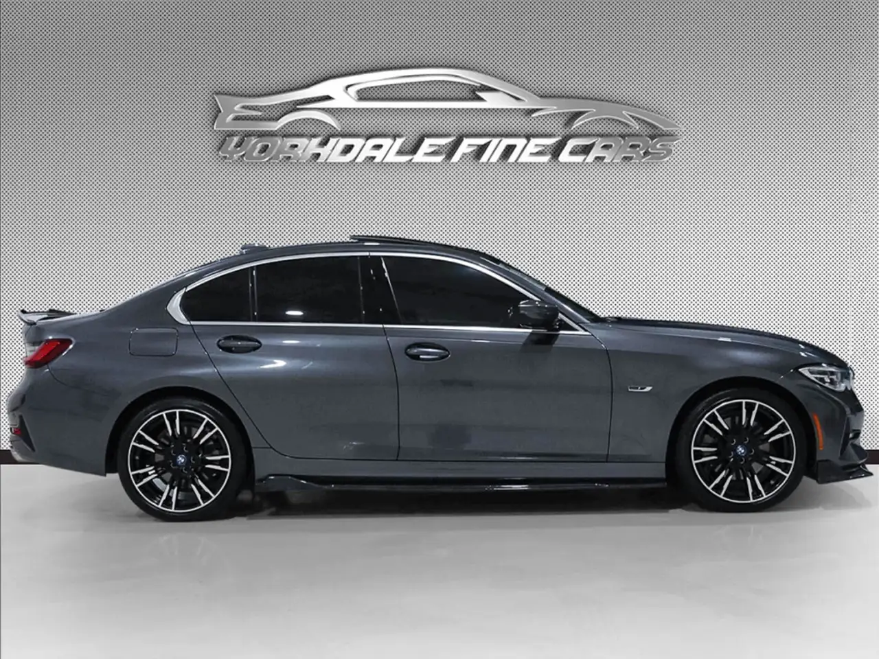 BMW 3 Series снимка BMW 3 Series