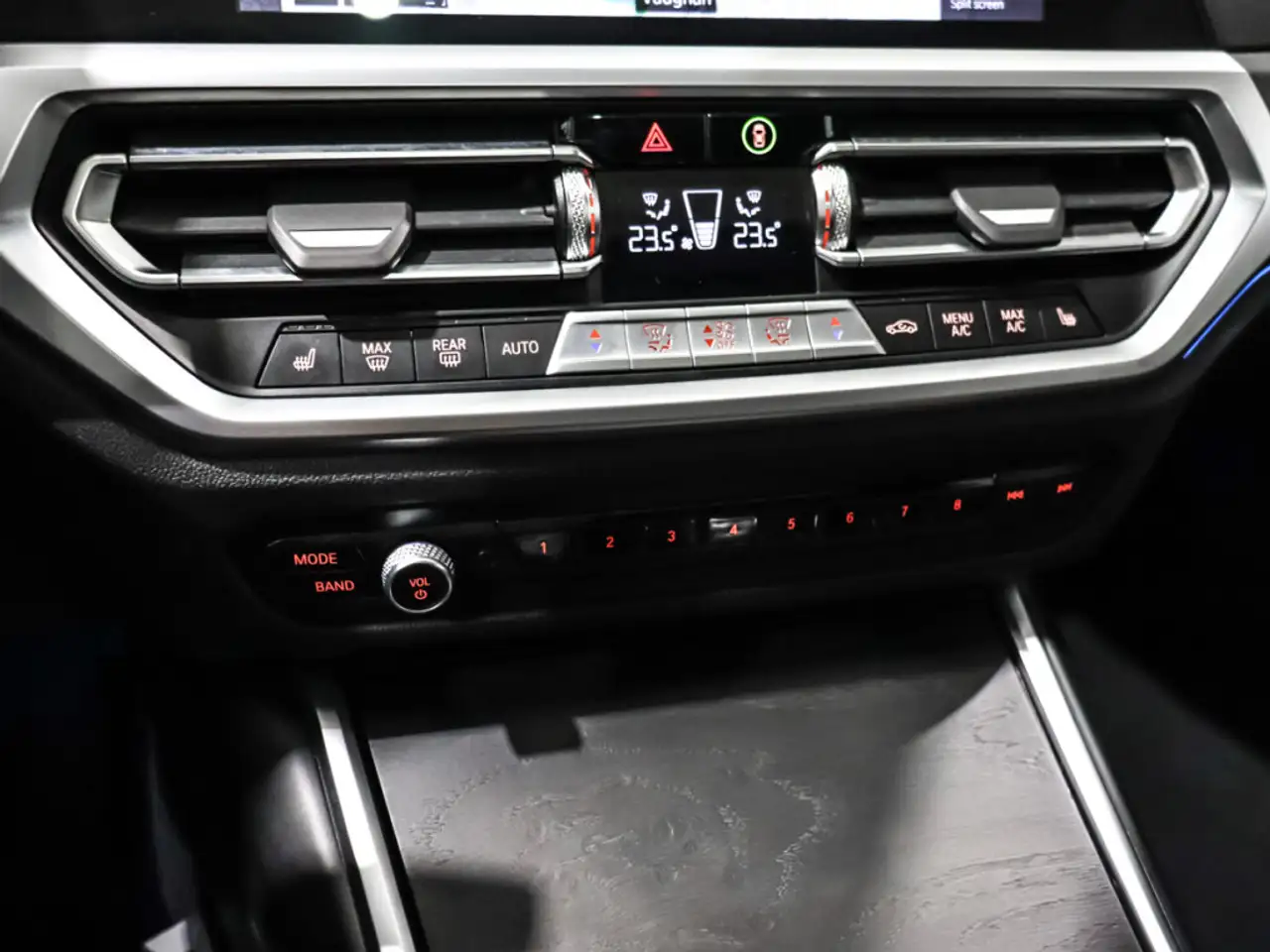 BMW 3 Series снимка BMW 3 Series