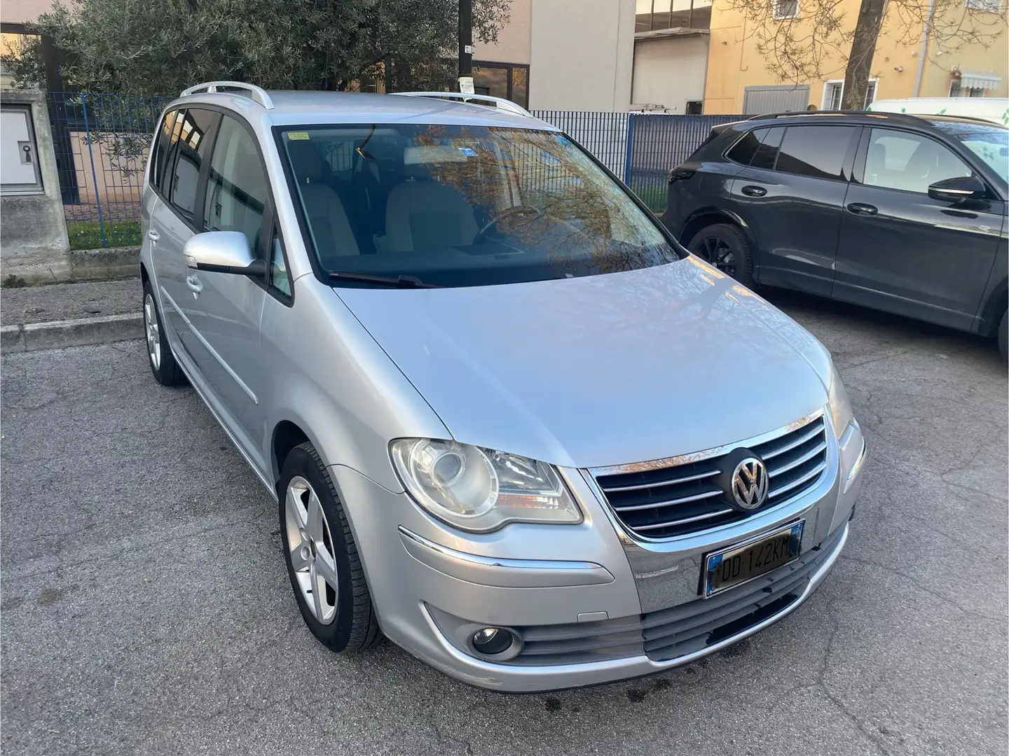Volkswagen Touran 2.0 highline ecofuel metano - 2
