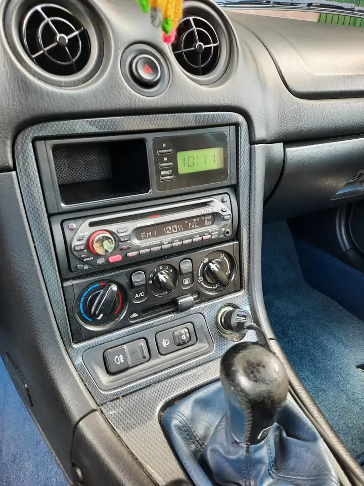 Mazda MX-5 1.8i Decade, foto 2