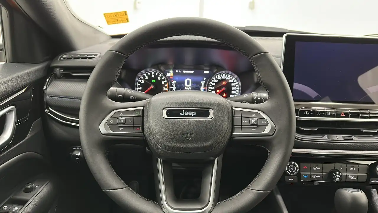 Jeep Compass снимка Jeep Compass