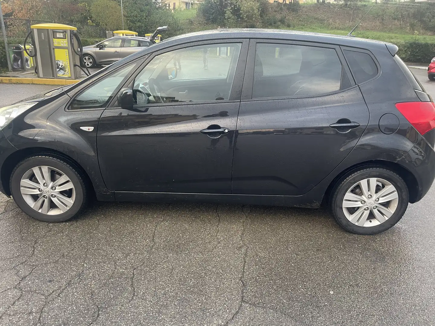 Kia Venga 1.4 Active eco-dynamics Gpl - 2