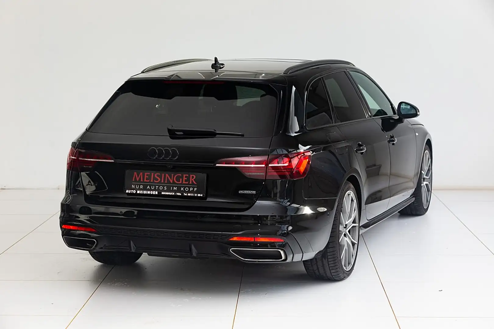 Audi A4 Avant 40 TDI quattro S-line S-tronic Noir - 2