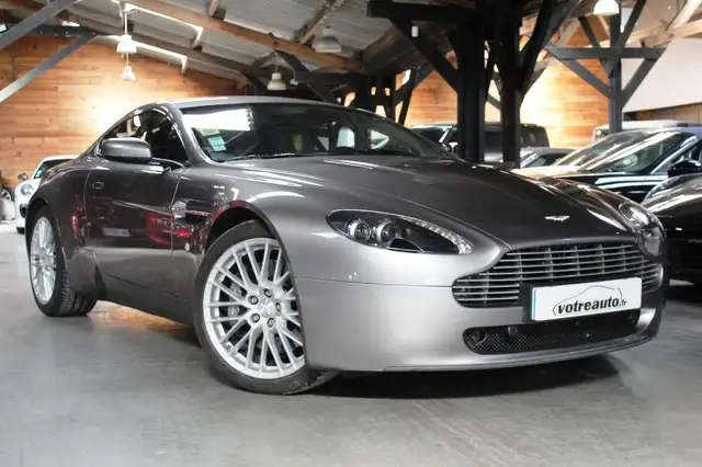 Aston Martin Vantage COUPE 4.7 426 SPORTSHIFT BVS