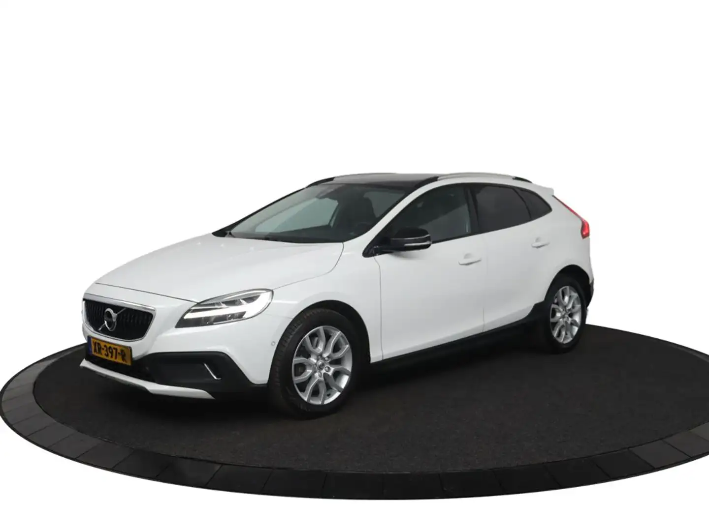 Volvo V40 Cross Country T3 Polar+ Luxury | | Panoramadak | Parkeersensoren Wit - 1