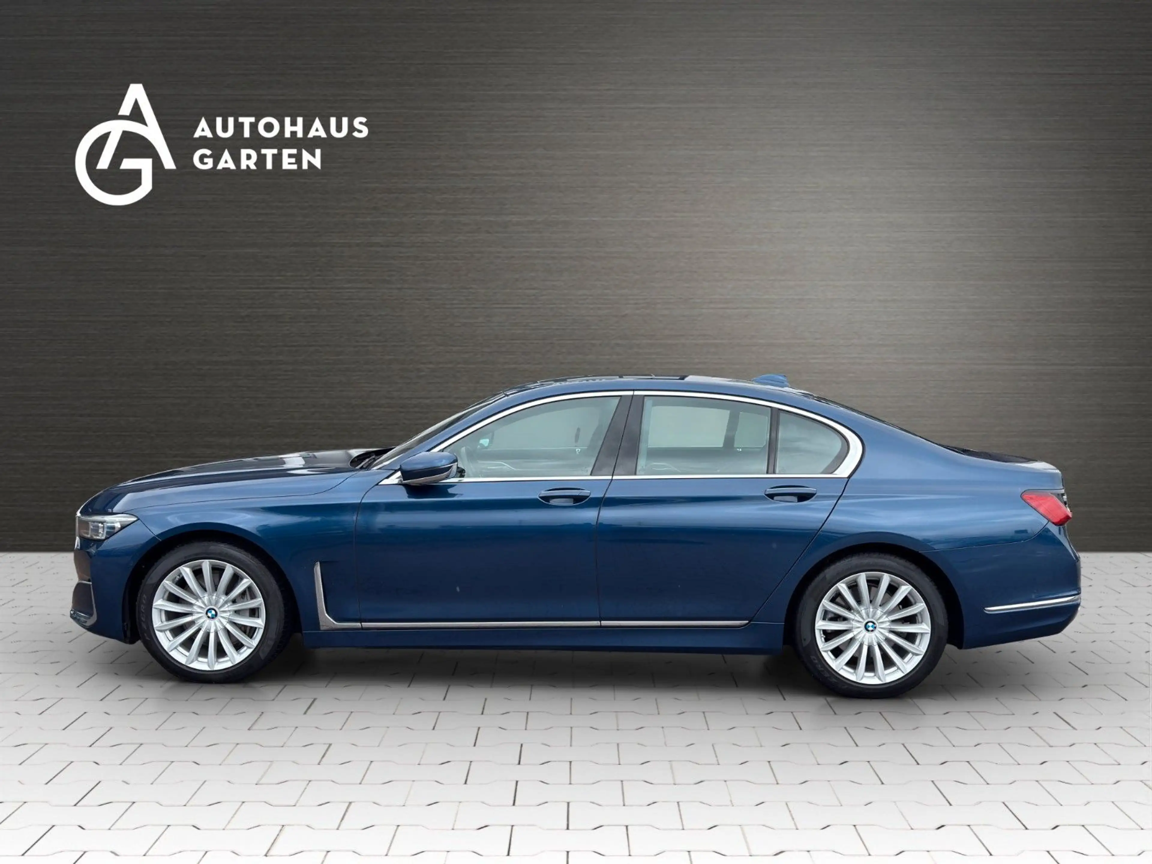BMW 740 d xDrive VOLL VOLL Standheizung Head-UP 360° — photo 4