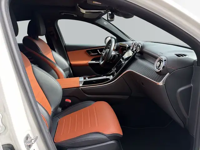 Mercedes-Benz GLC view 10
