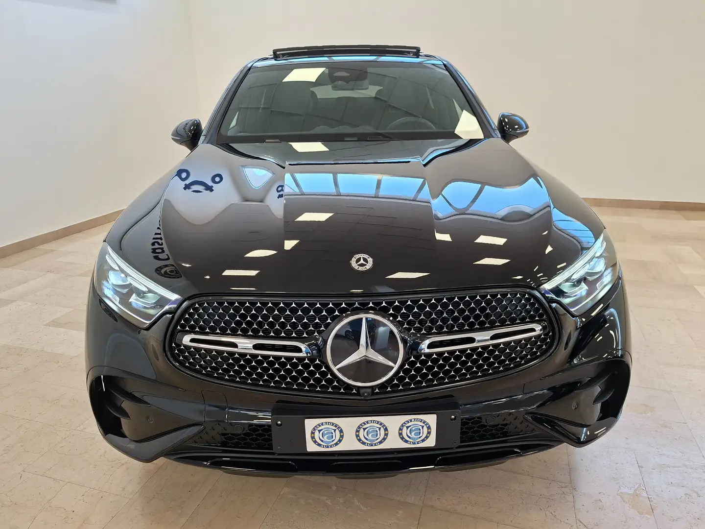 Mercedes-Benz GLC 220 Coupe d AMG Line Premium Plus 4m N. Modello KMZERO Nero - 2