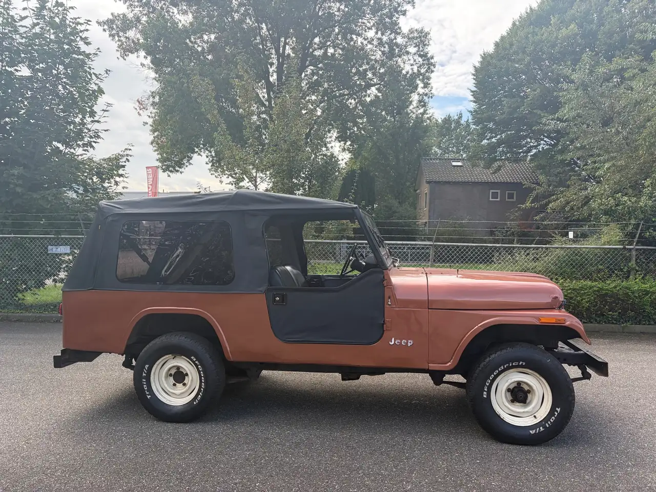 Jeep CJ-8 4x4 4.2 CJ-8 Scrambler, foto 2