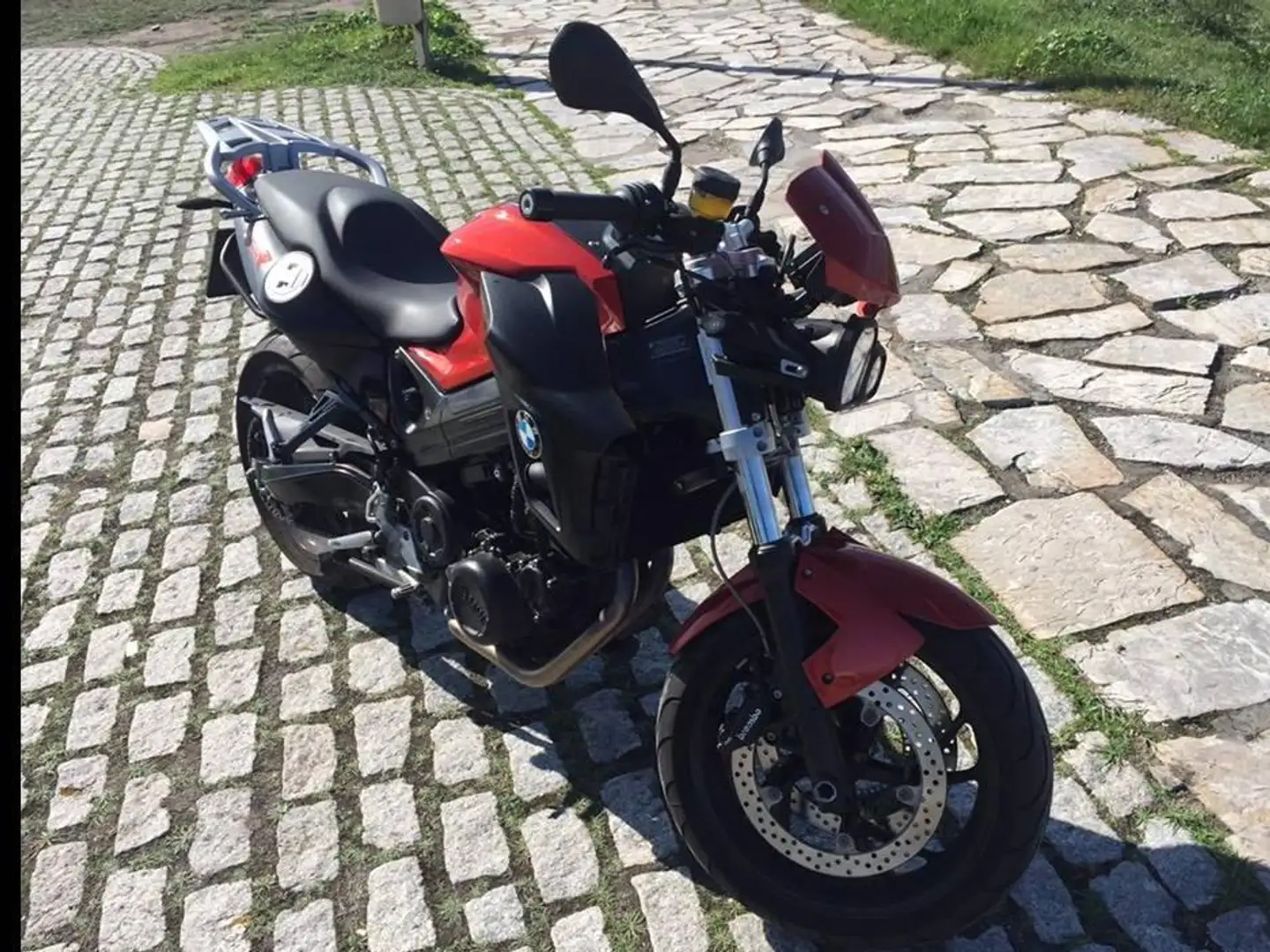 BMW F 800 R Negro - 2