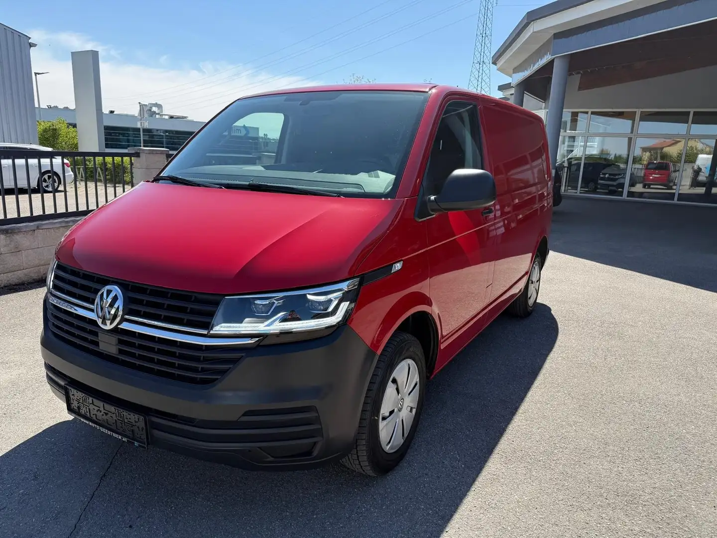 Volkswagen T6.1 Transporter EcoProfi FWD/LED/AHK/PDC Rot - 1