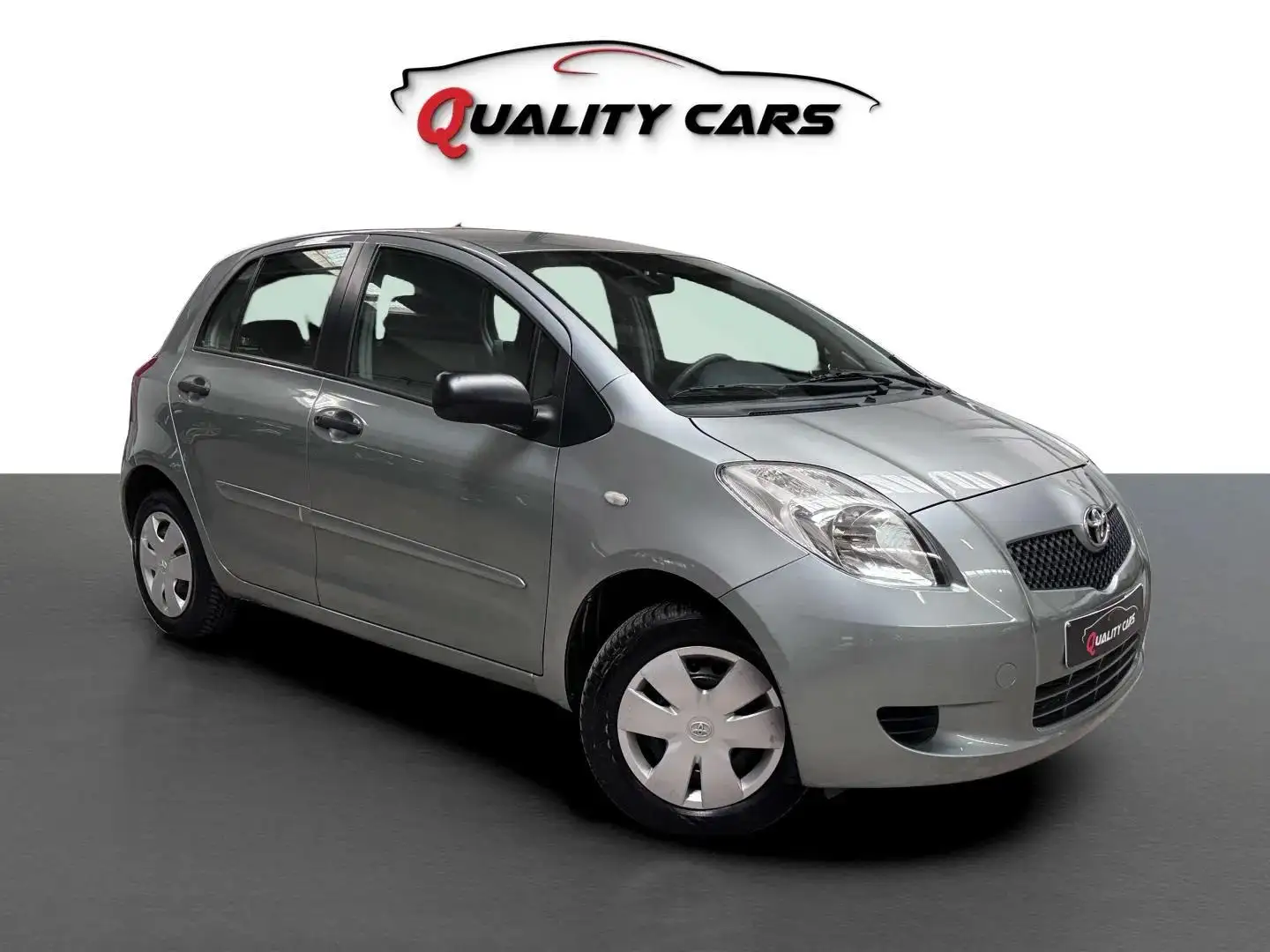 Toyota Yaris 1.0i benzine  | 130.000 KM | Garantie Gris - 1