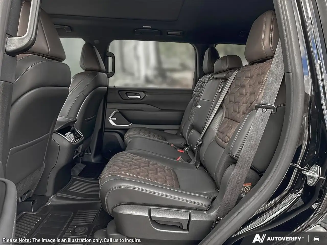 Nissan Armada снимка Nissan Armada