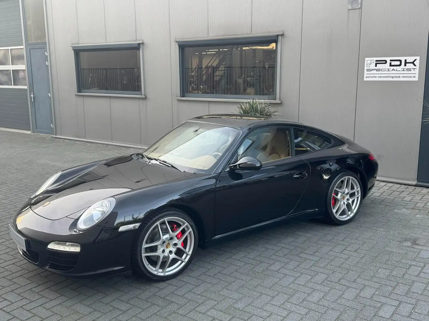 Porsche 997 997.2 Carrera PDK Zwart - 1