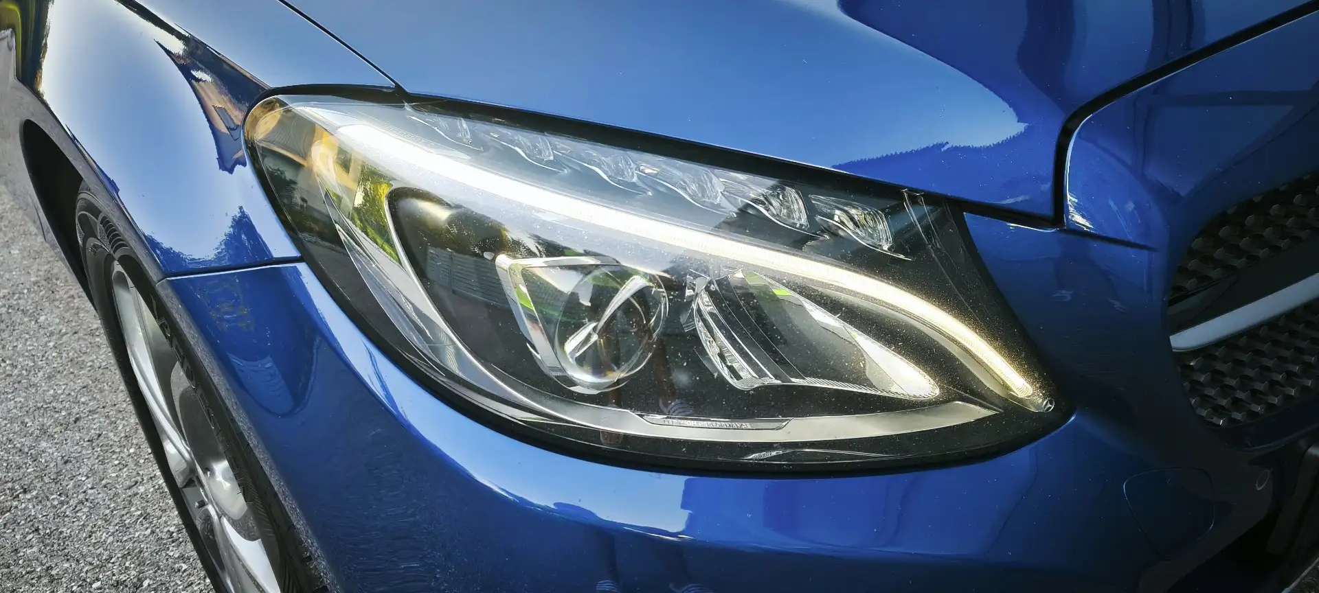 Mercedes-Benz C 200 200d T AMG-Line, LED, Burmester, Navi, SHZ Blau - 2