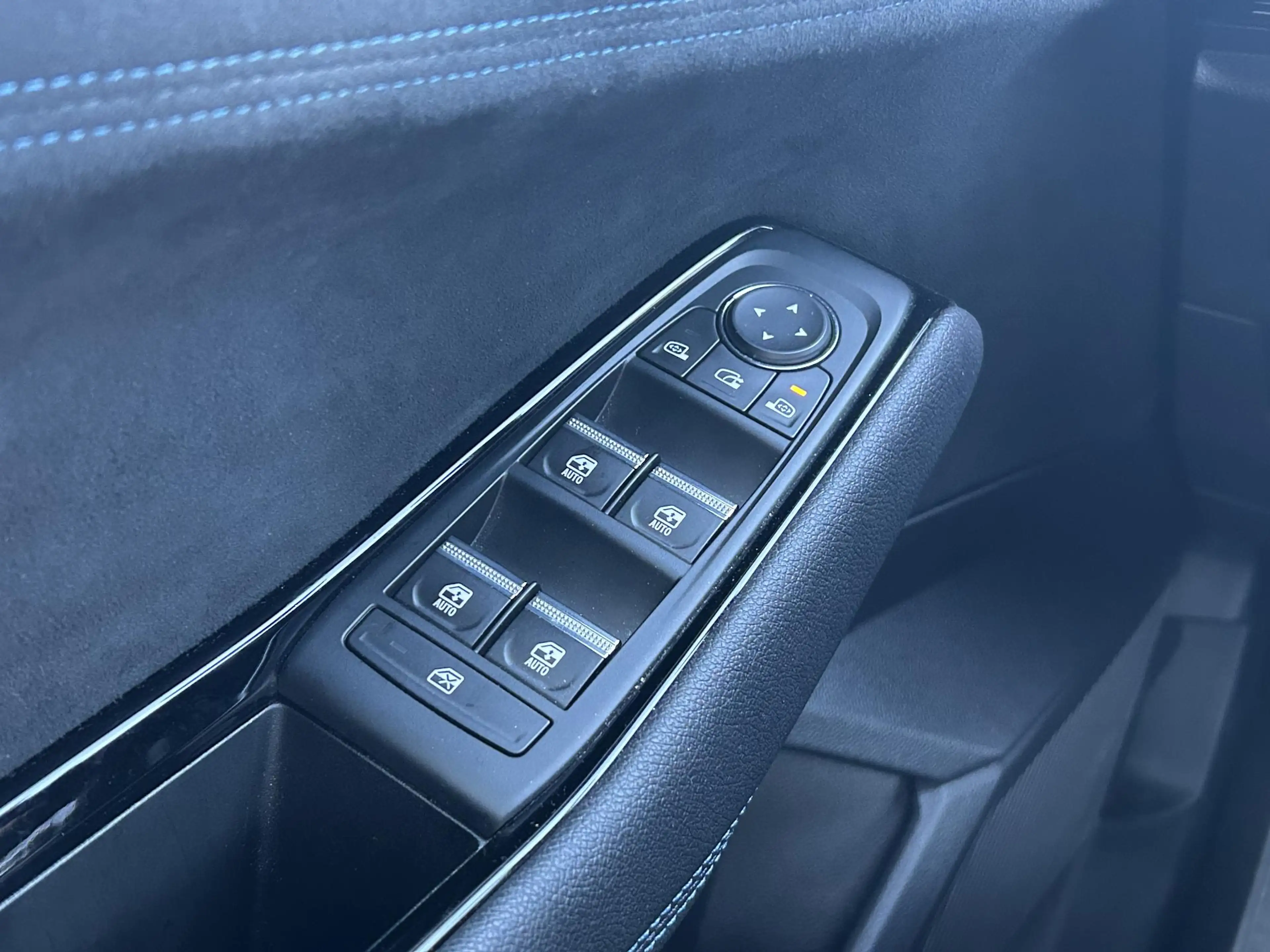 Renault Austral 1.2 E-Tech full hybrid 200 iconic esprit Alpine | — photo 20