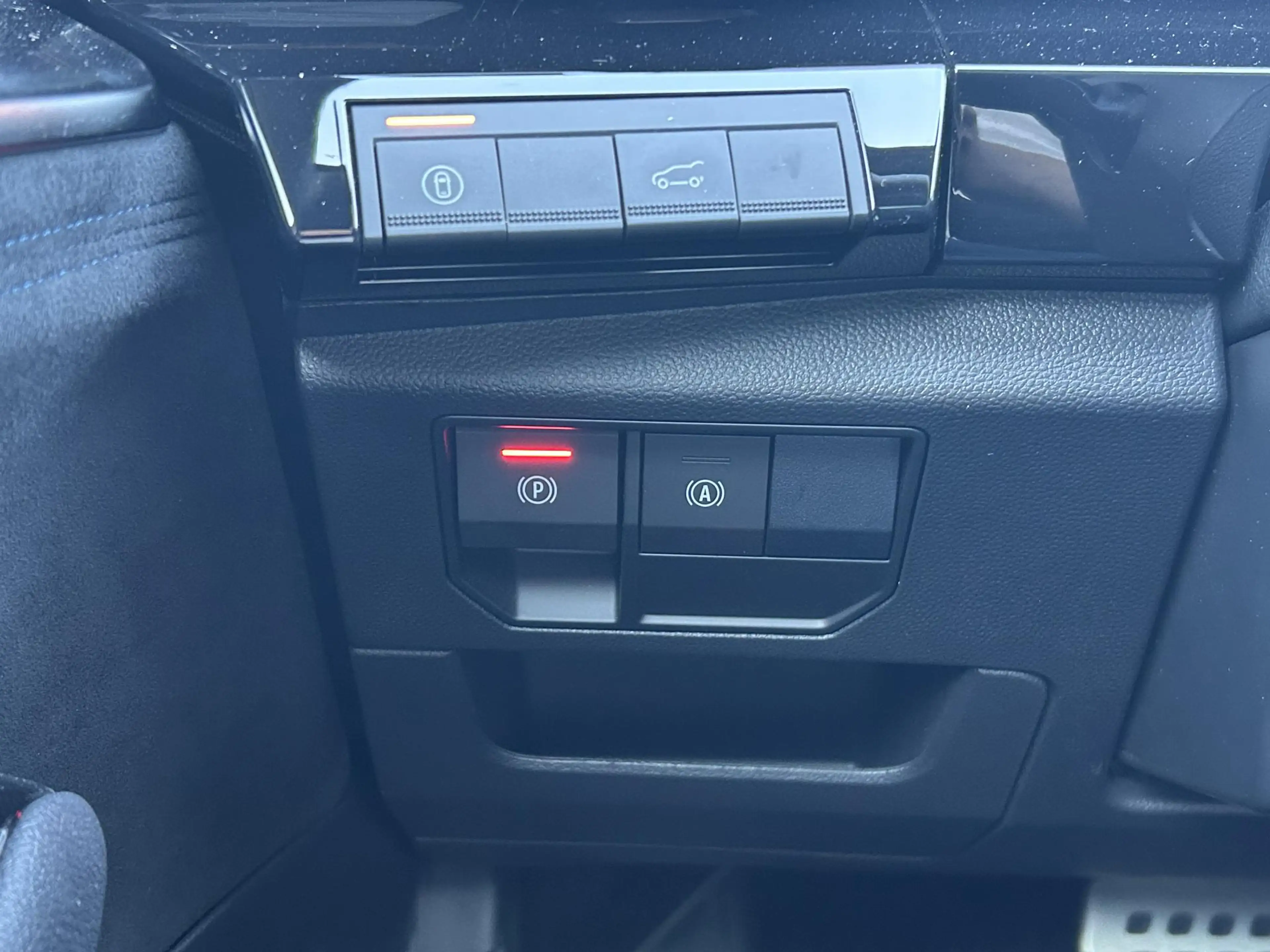 Renault Austral 1.2 E-Tech full hybrid 200 iconic esprit Alpine | — photo 29