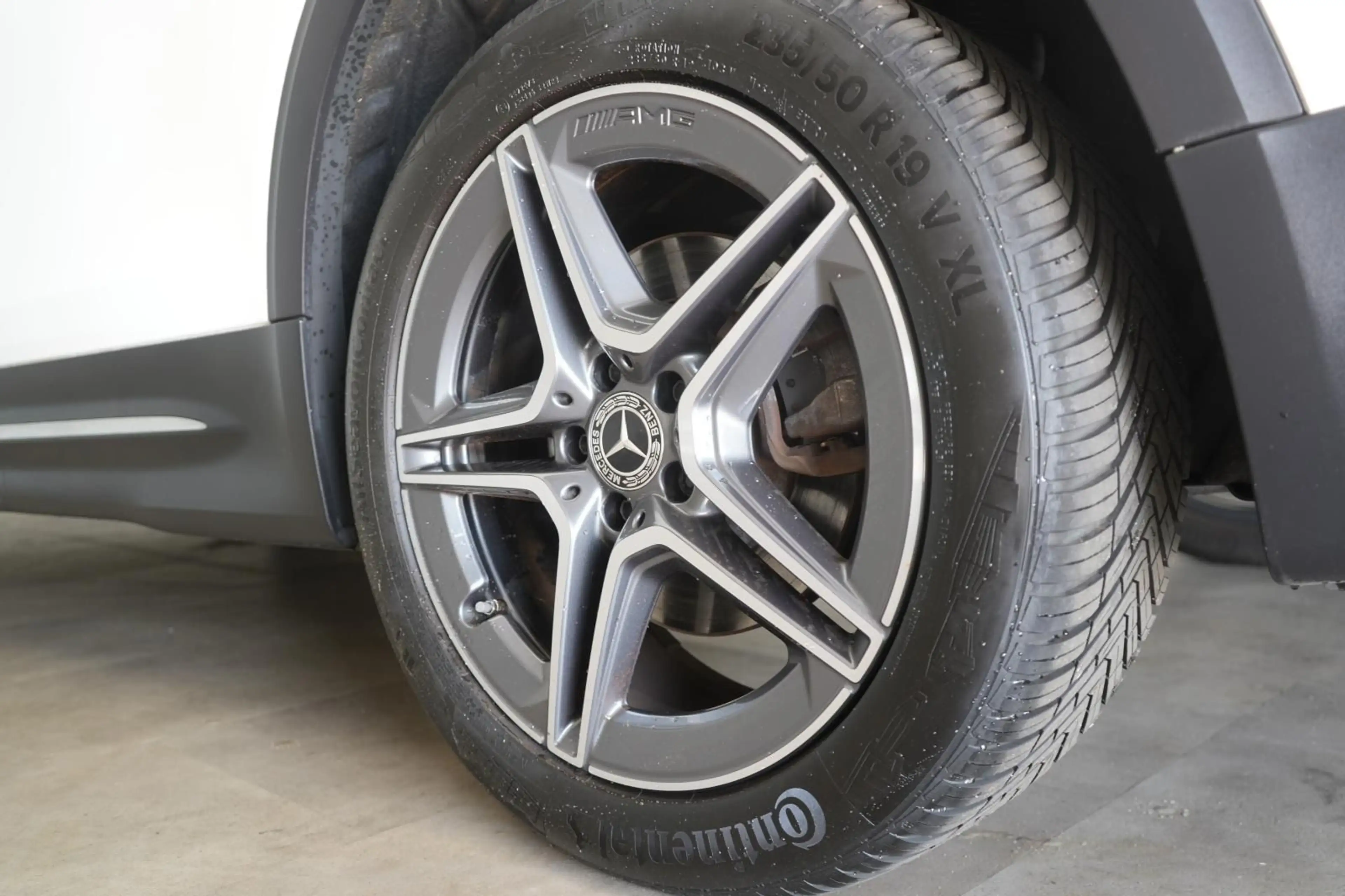 Mercedes-Benz GLB 220 d 4Matic 8G-DCT AMG Kamera/AHK/Lane/ — photo 15