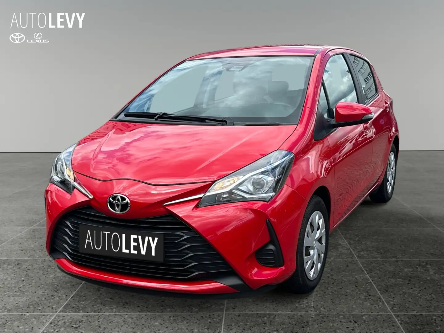 Toyota Yaris 1.0 Comfort FLA SpurH KAM Red - 2