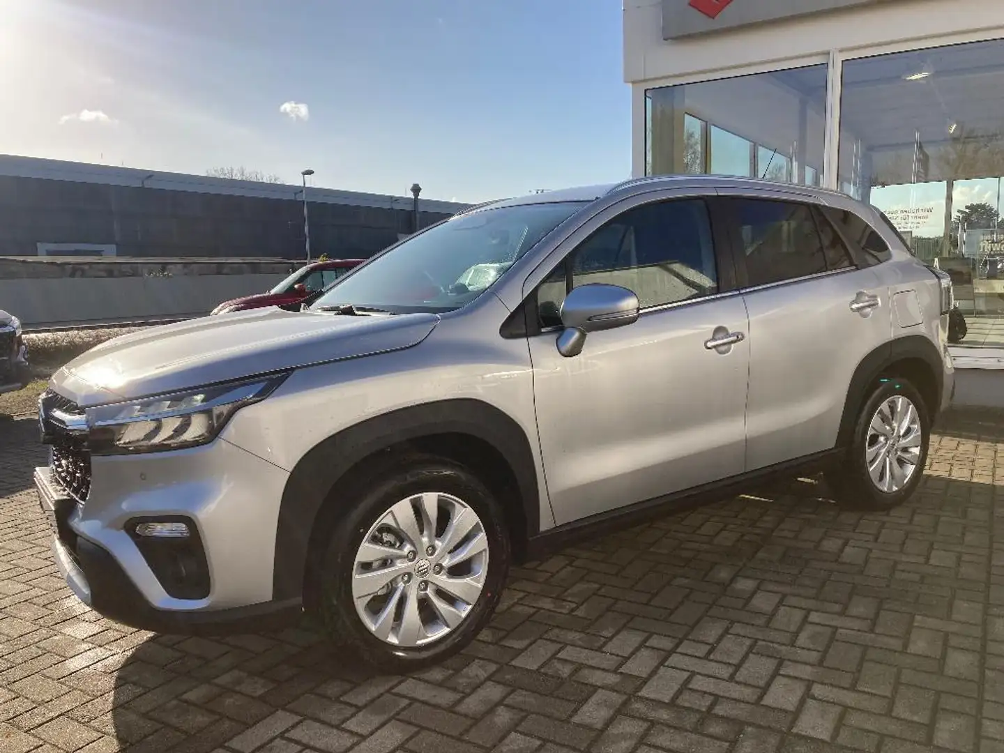 Suzuki S-Cross 1,4 Comfort Allgrip 4x4 Silber - 2