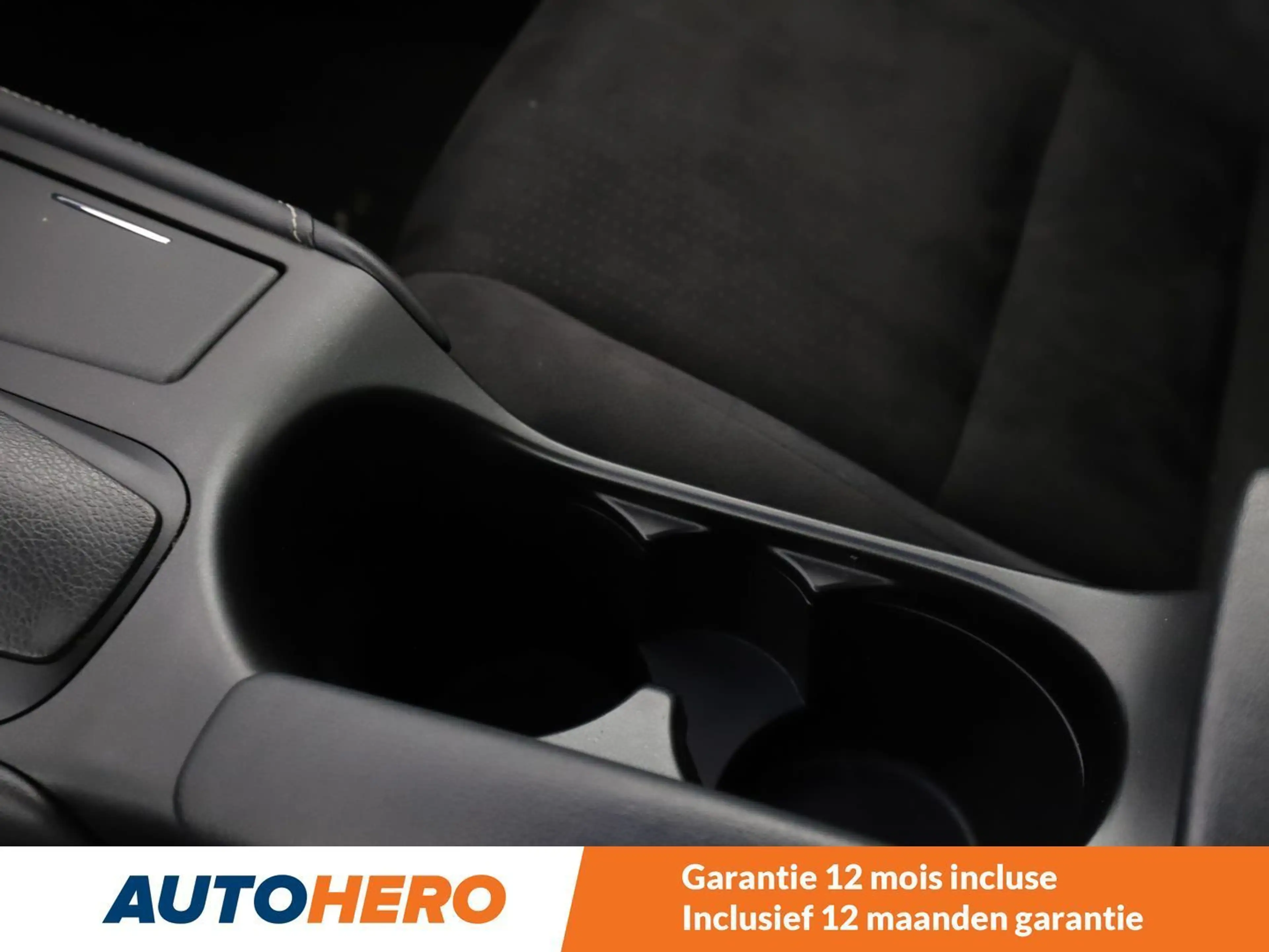 Lexus CT 200h CT 200h — photo 11