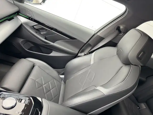 BMW 530 e xDrive Ansicht 21