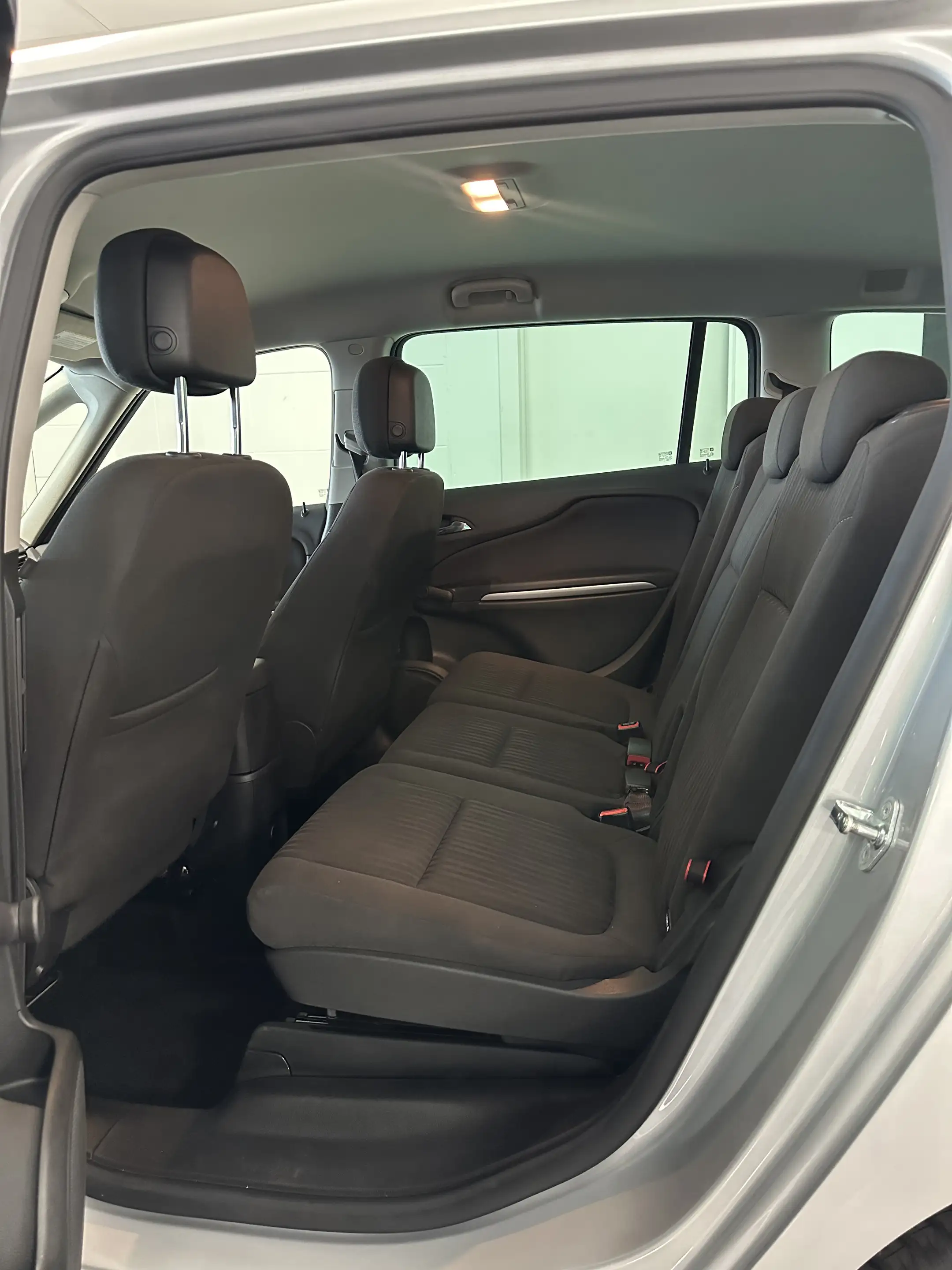 Opel Zafira Tourer 1.4 Turbo Comfort EXPORT  7 Place/ Plaats — photo 13