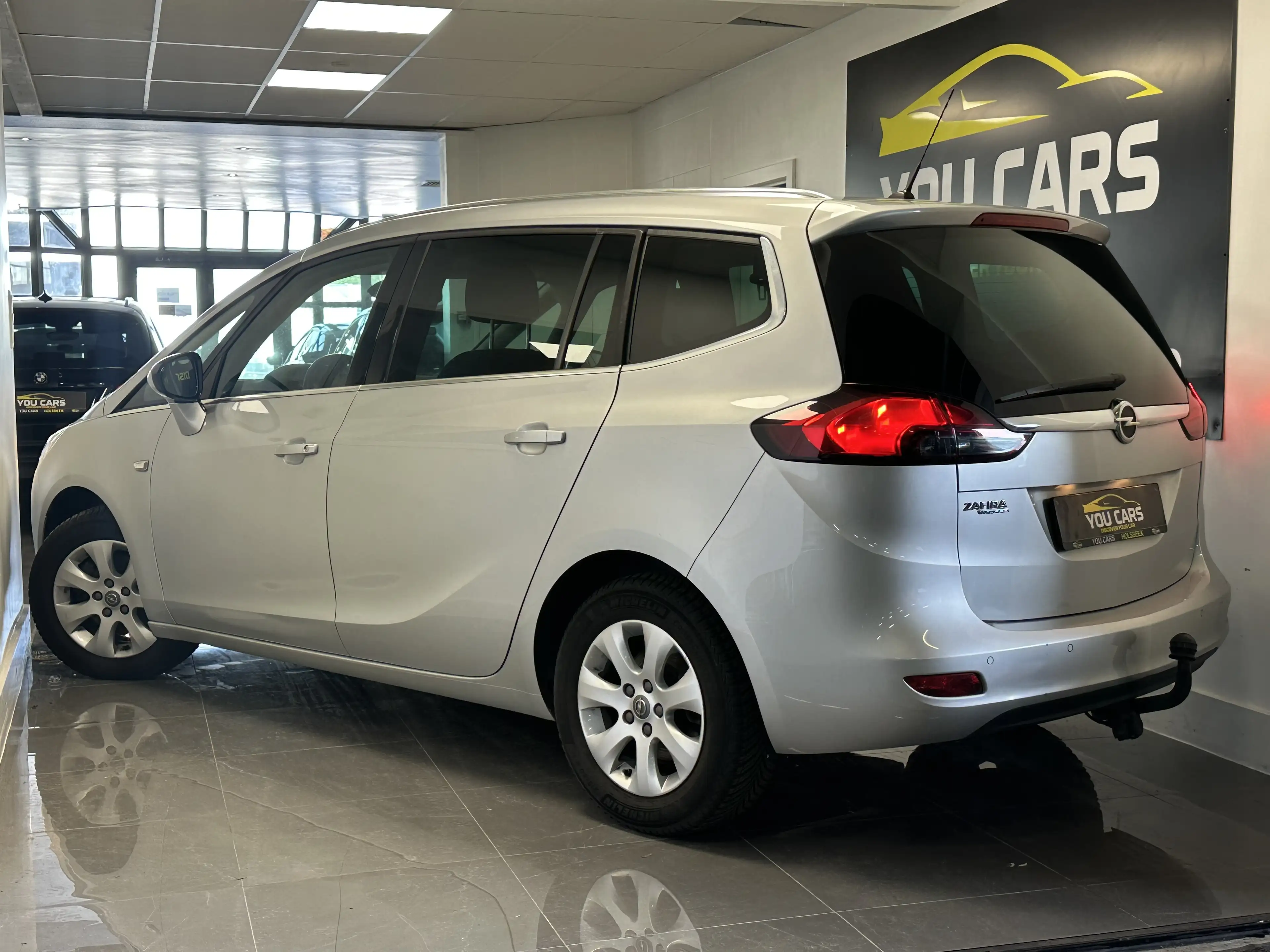 Opel Zafira Tourer 1.4 Turbo Comfort EXPORT  7 Place/ Plaats — photo 3