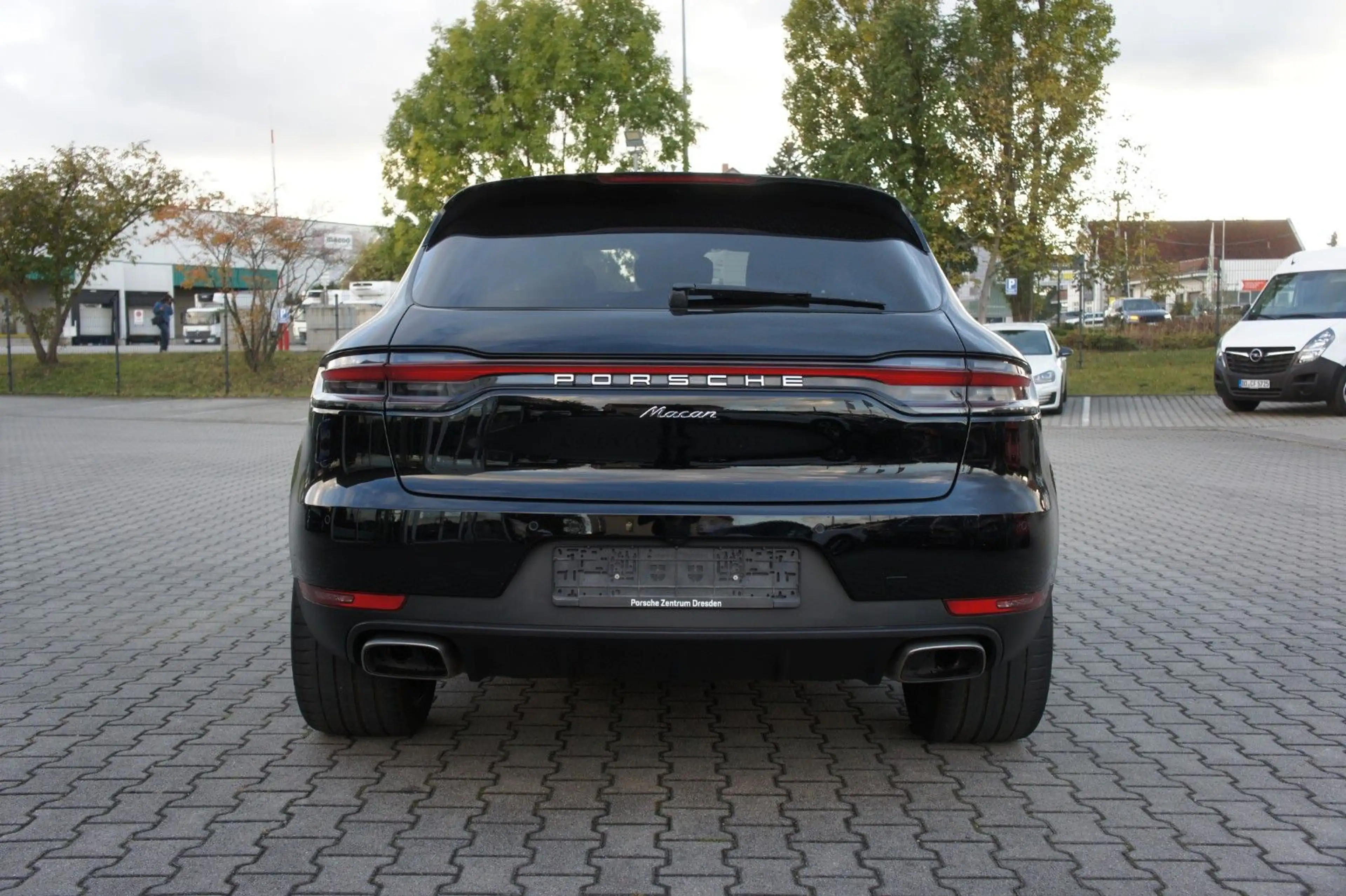 Porsche Macan 2.0 Basis *LED*PANO*KAMERA*21-ZOLL* — photo 7