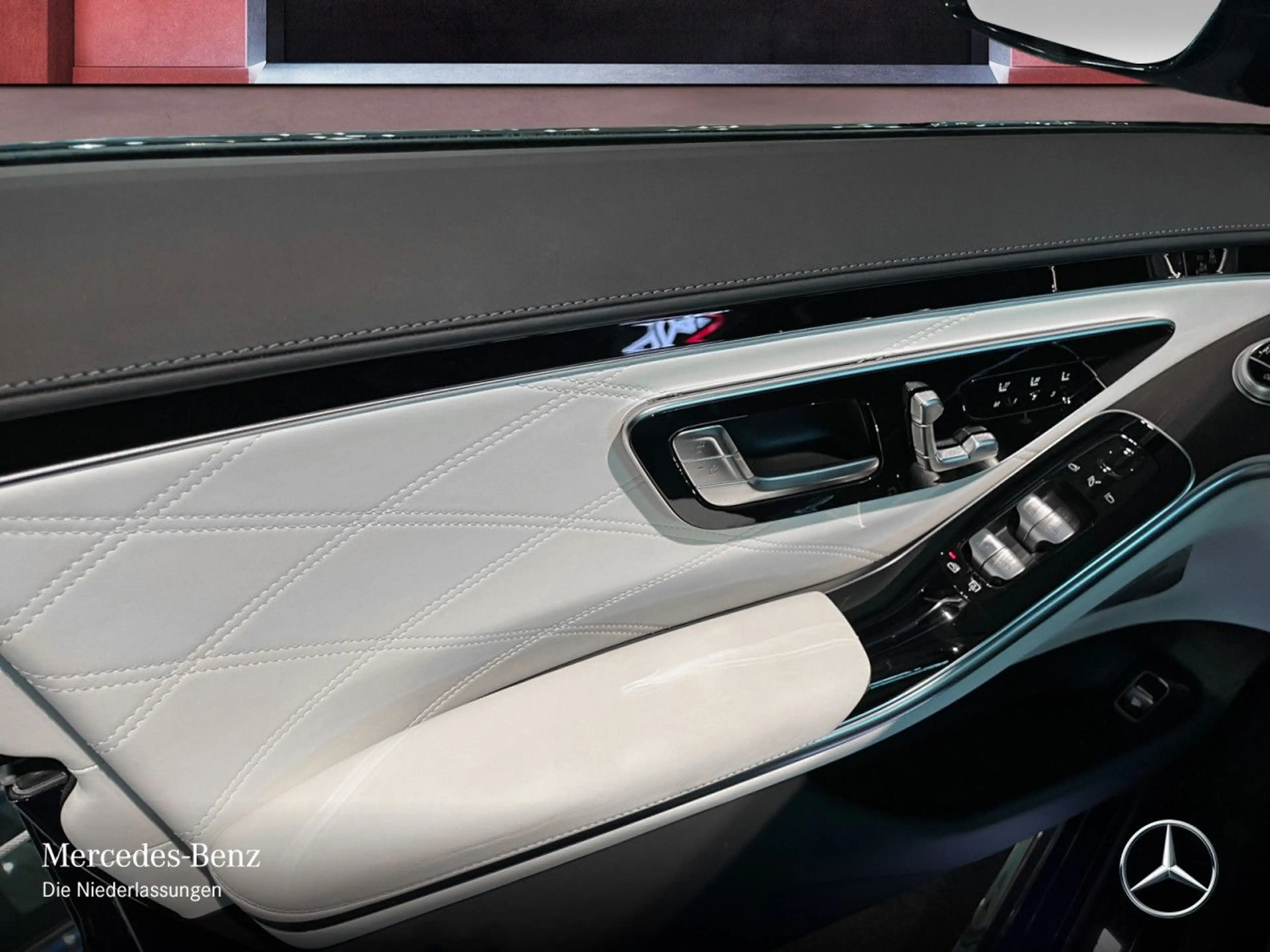 Mercedes-Benz S 63 AMG S 63 S E PANO+DIGITAL-L+BURMESTER3D+FAHRASS — photo 14