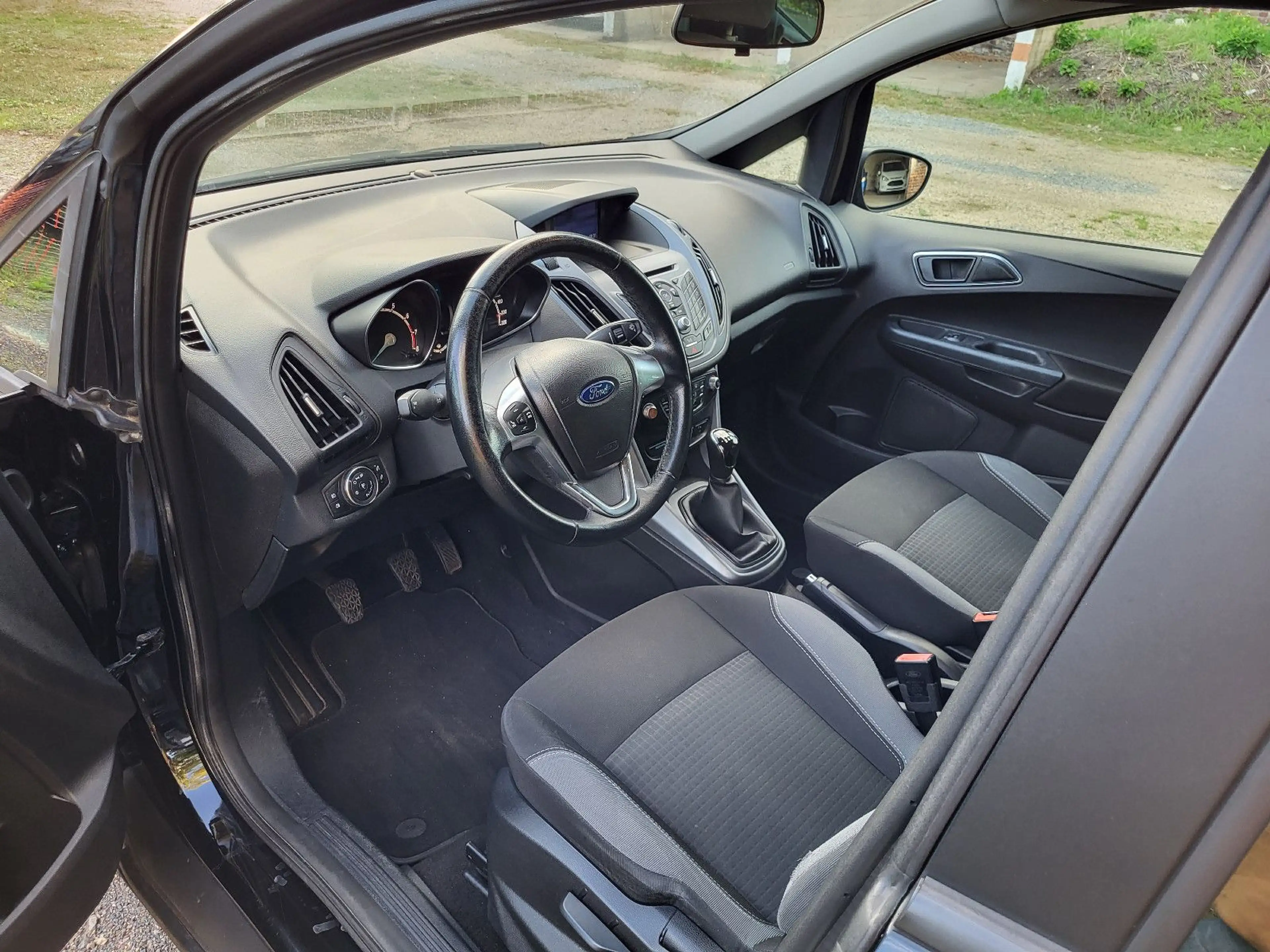 Ford B-Max 1.0 EcoBoost - Zahnriemen neu - Tüv neu — photo 7