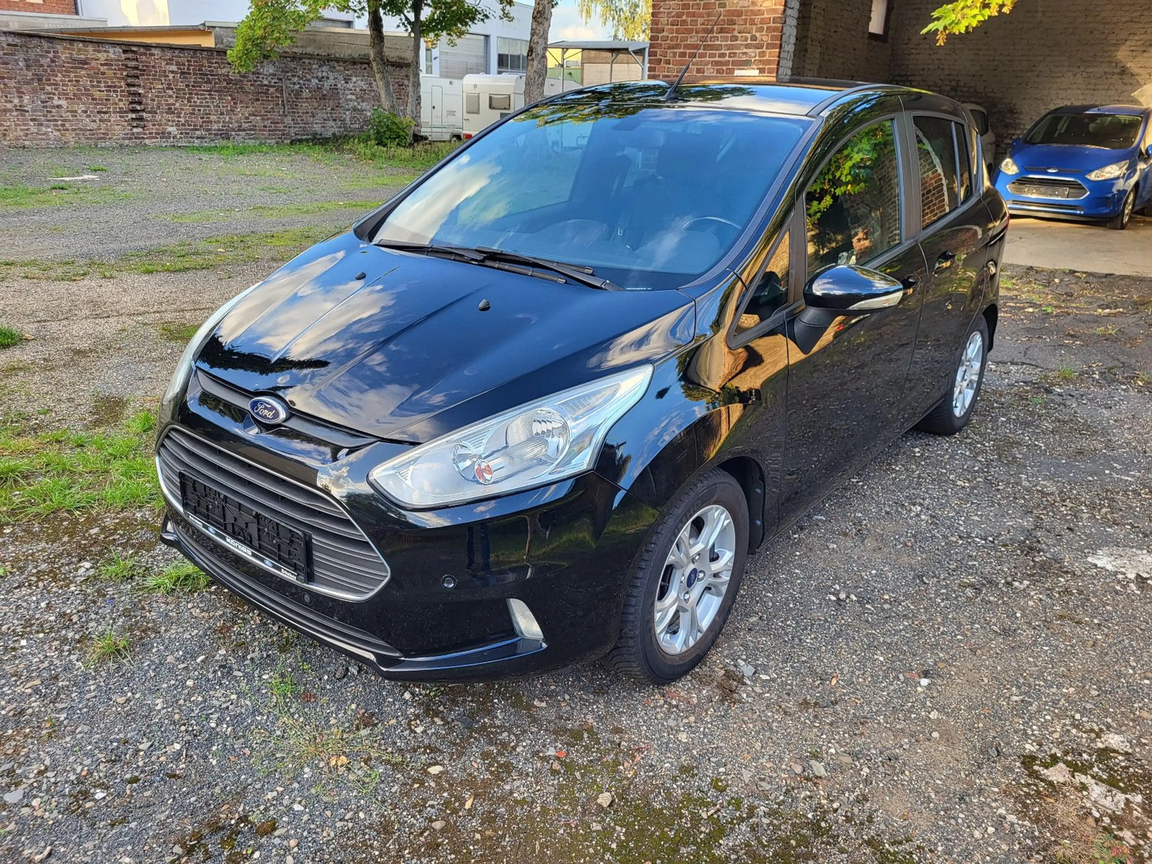 Ford B-Max 1.0 EcoBoost - Zahnriemen neu - Tüv neu — photo 2