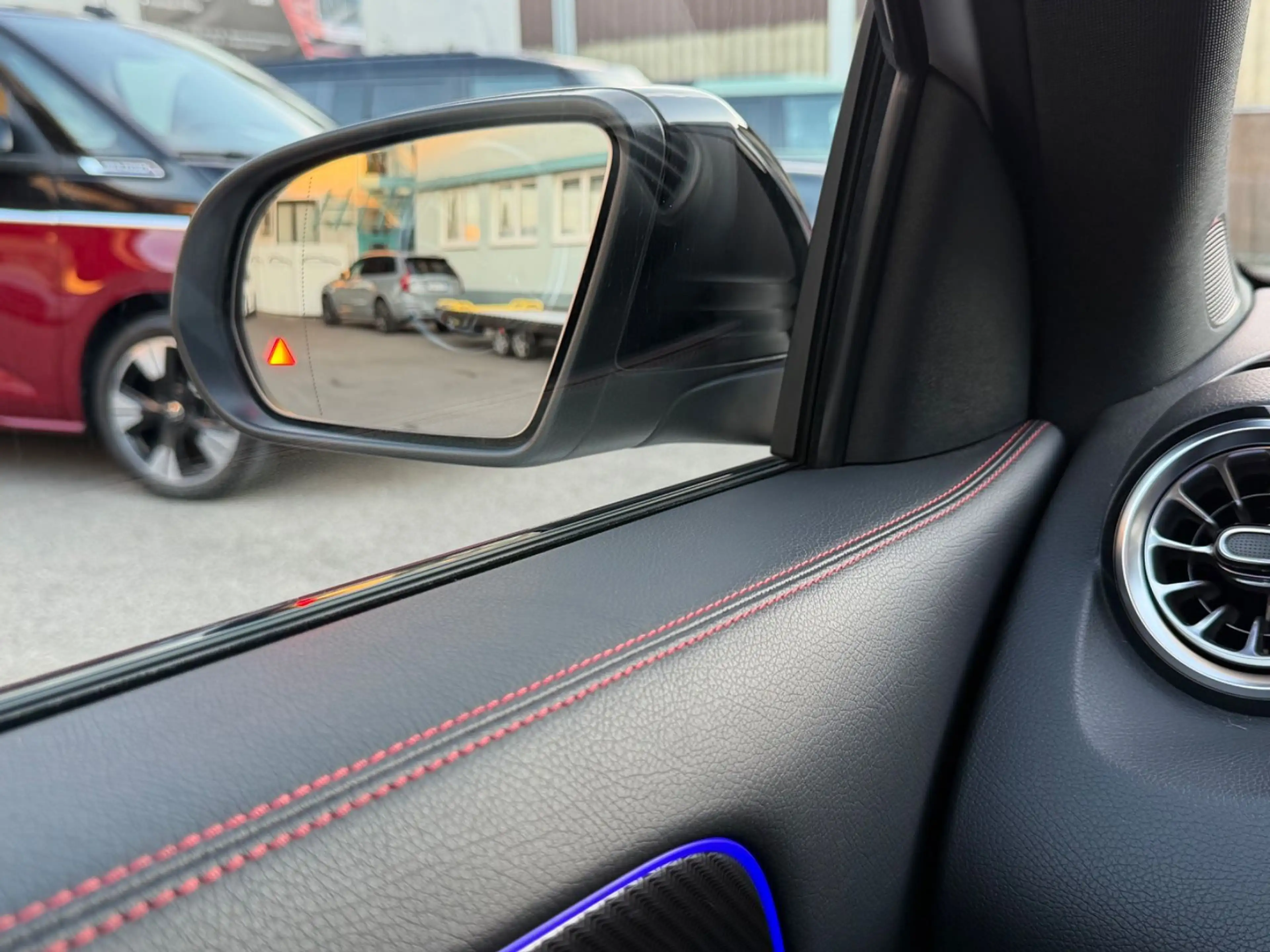 Mercedes-Benz GLA 200 AMG Night 20Zoll 1Hd Unfallfrei wieNEU! — photo 11