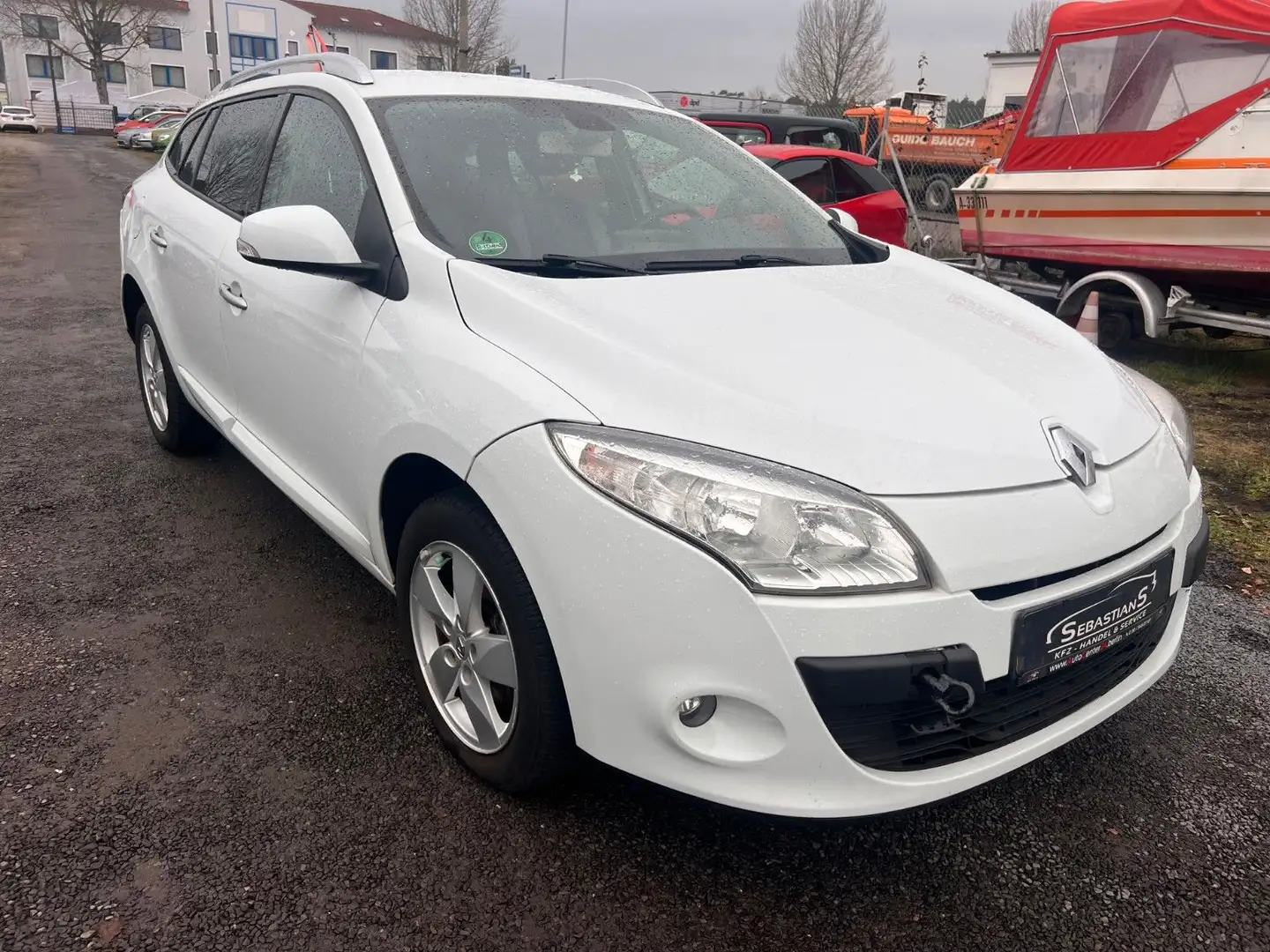 Renault Megane Grandtour Bose Edition dCi 110 EDC White - 1