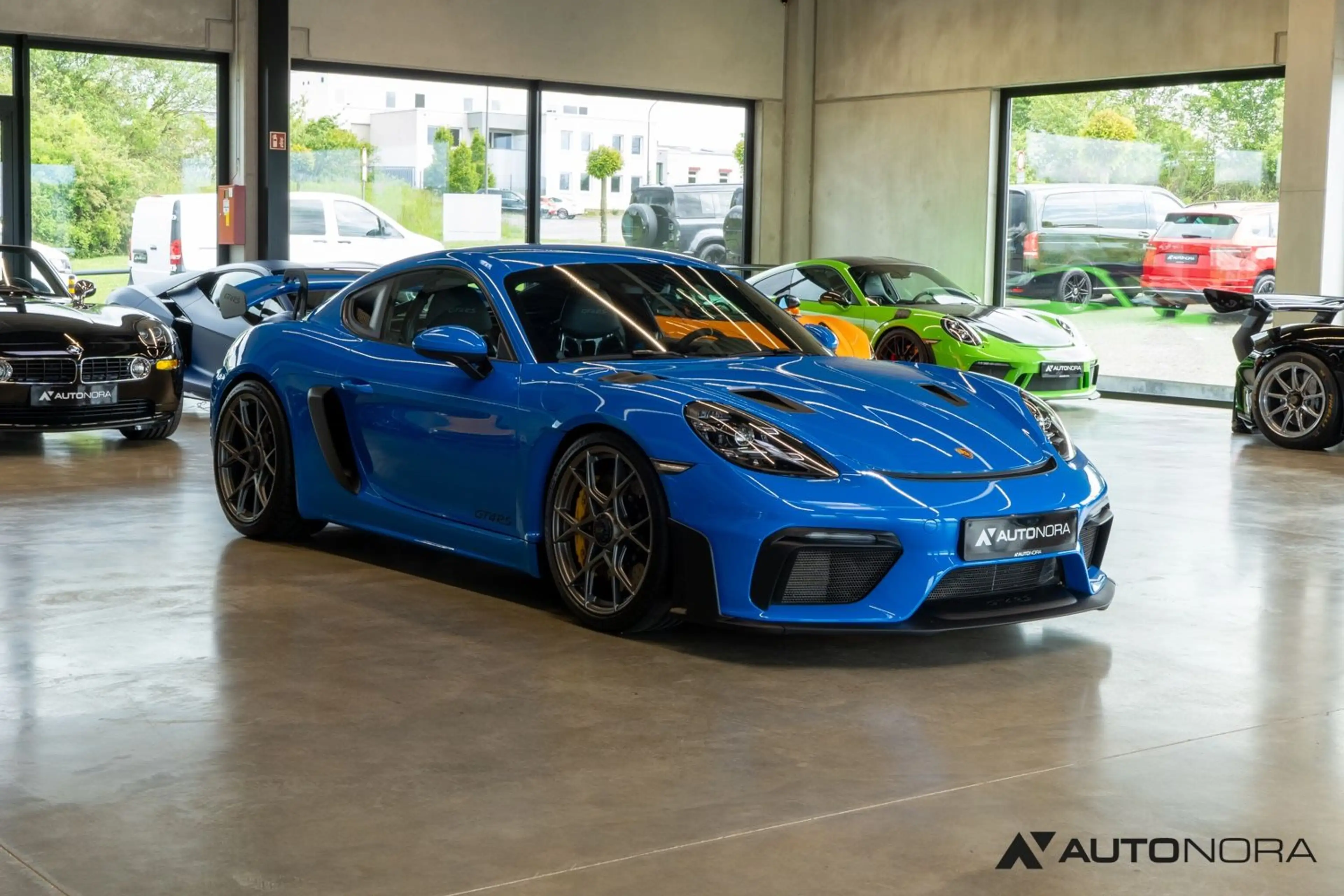 Porsche Cayman GT4 RS PCCB Approved — photo 3