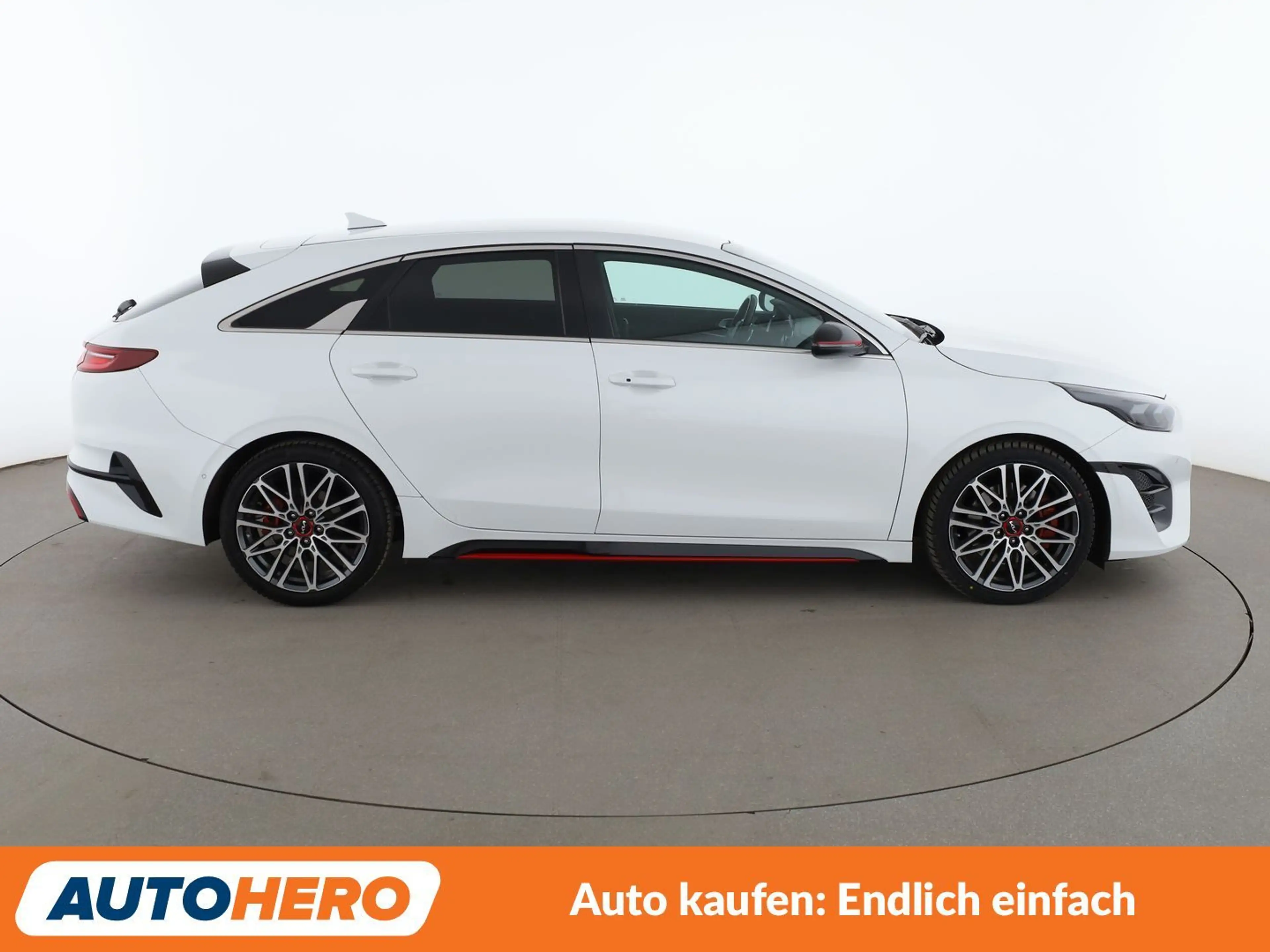 Kia ProCeed / pro_cee'd 1.6 TGDI GT Aut.*NAVI*ACC*SPUR*CAM*PDC*SHZ* — photo 7