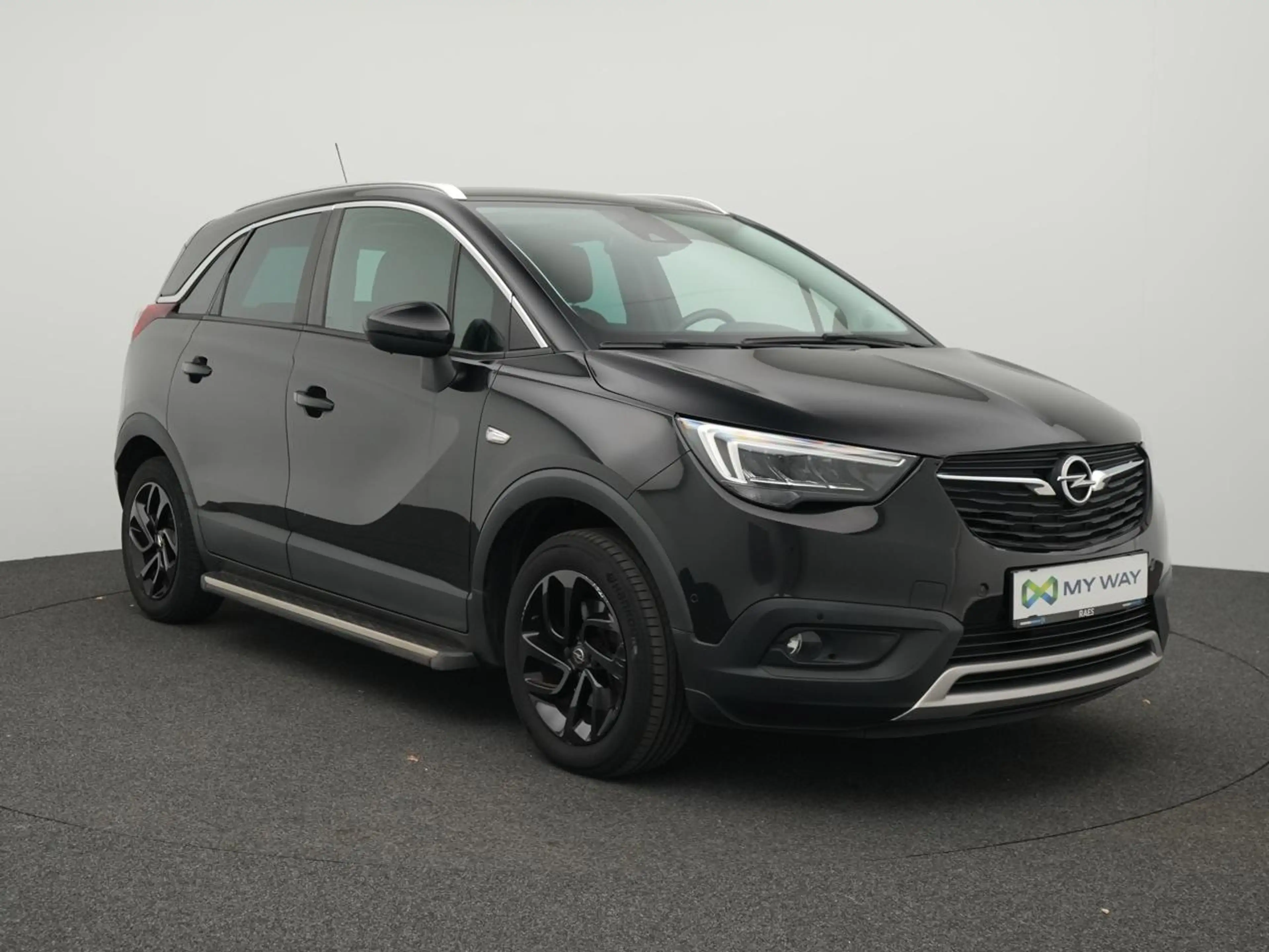 Opel Crossland 1.2 Turbo ECOTEC Elegance S/S — photo 2