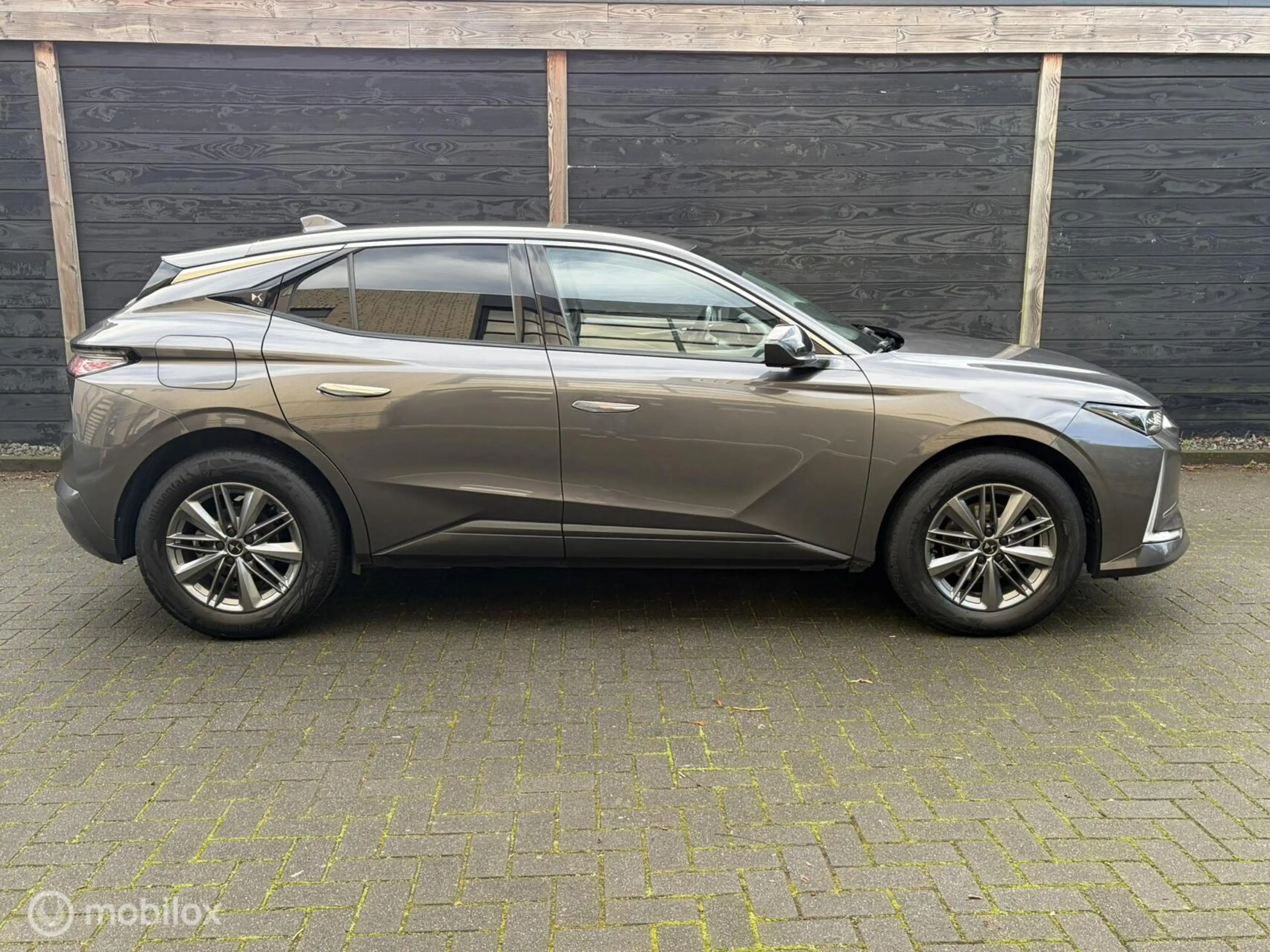 DS Automobiles DS 4 1.2 automaat 131 PK Bastille+ FM nav / carplay / k — photo 4