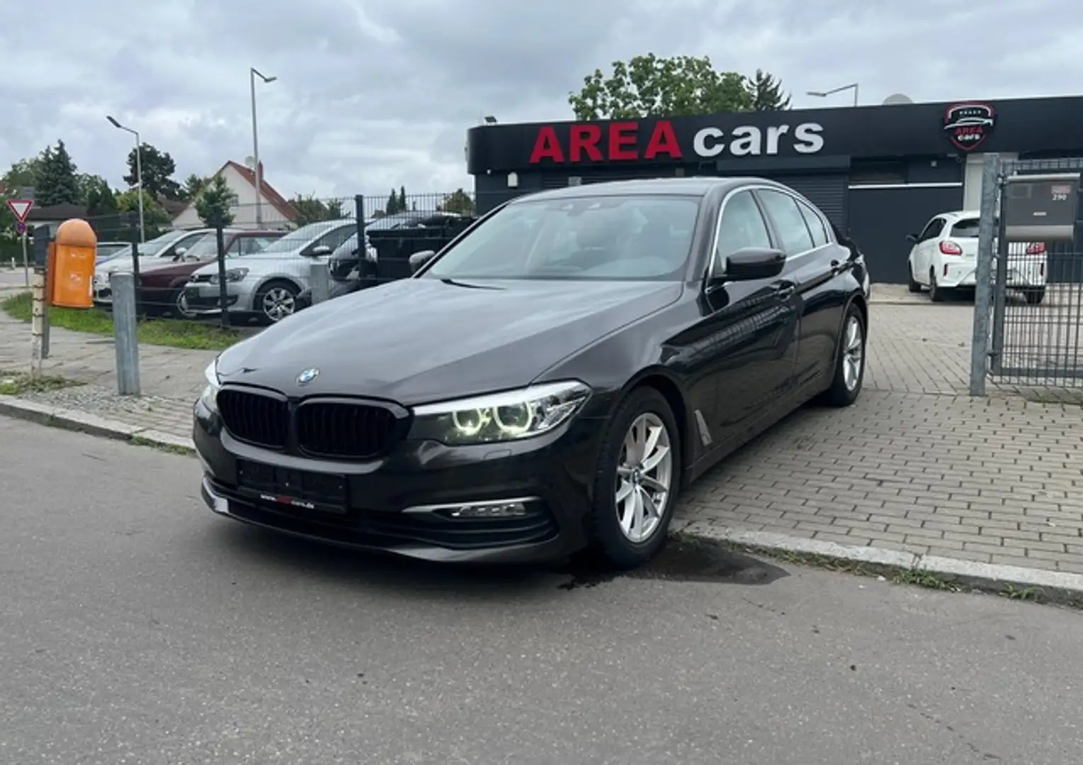 BMW 520 d Limo.*LED*NAVI*TEMPO*SHZ*PDC*18ZO Grey - 1