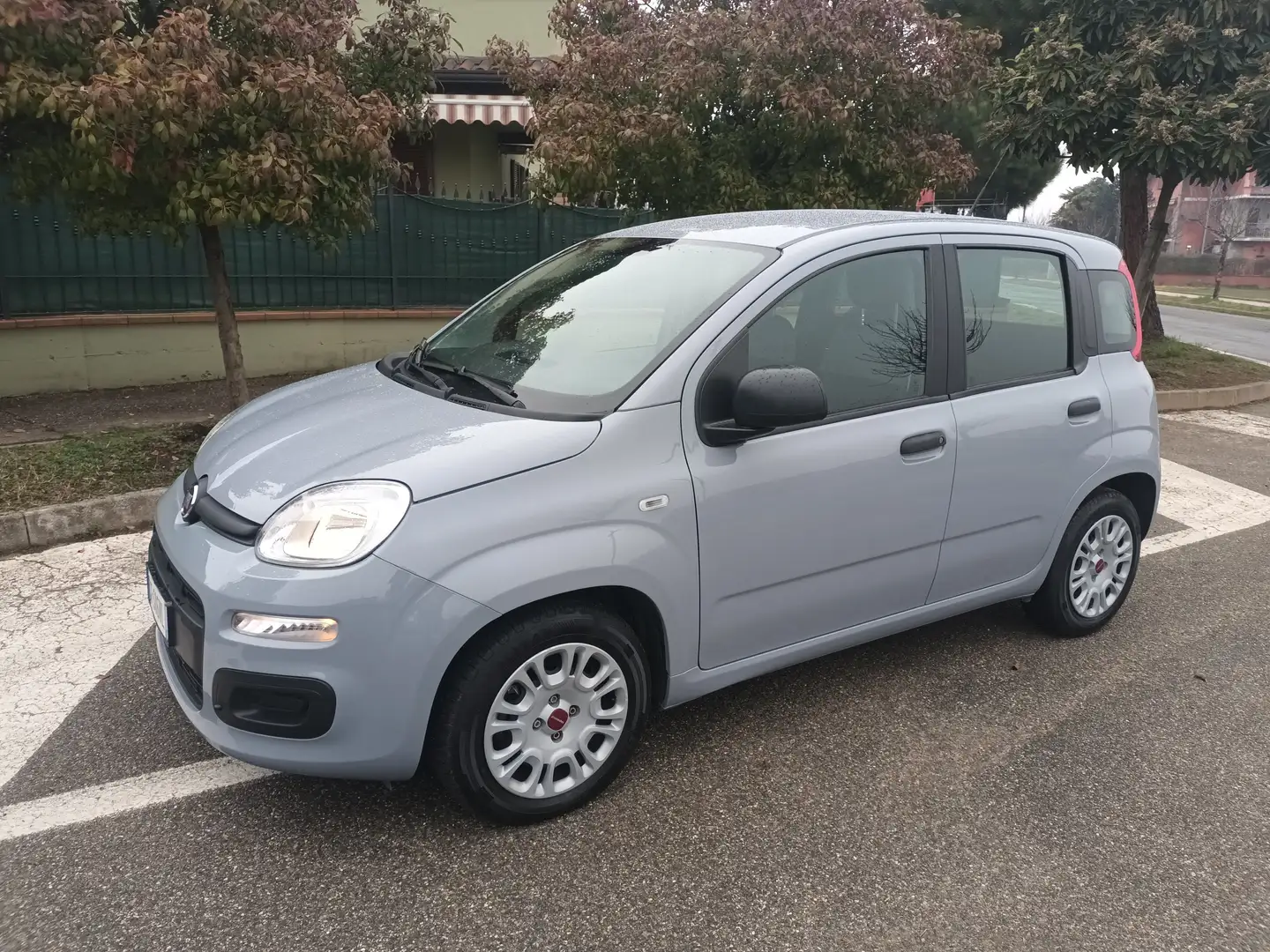 Fiat Panda 1.0 firefly hybrid S&S ** 25.000 KM ** Gris - 1