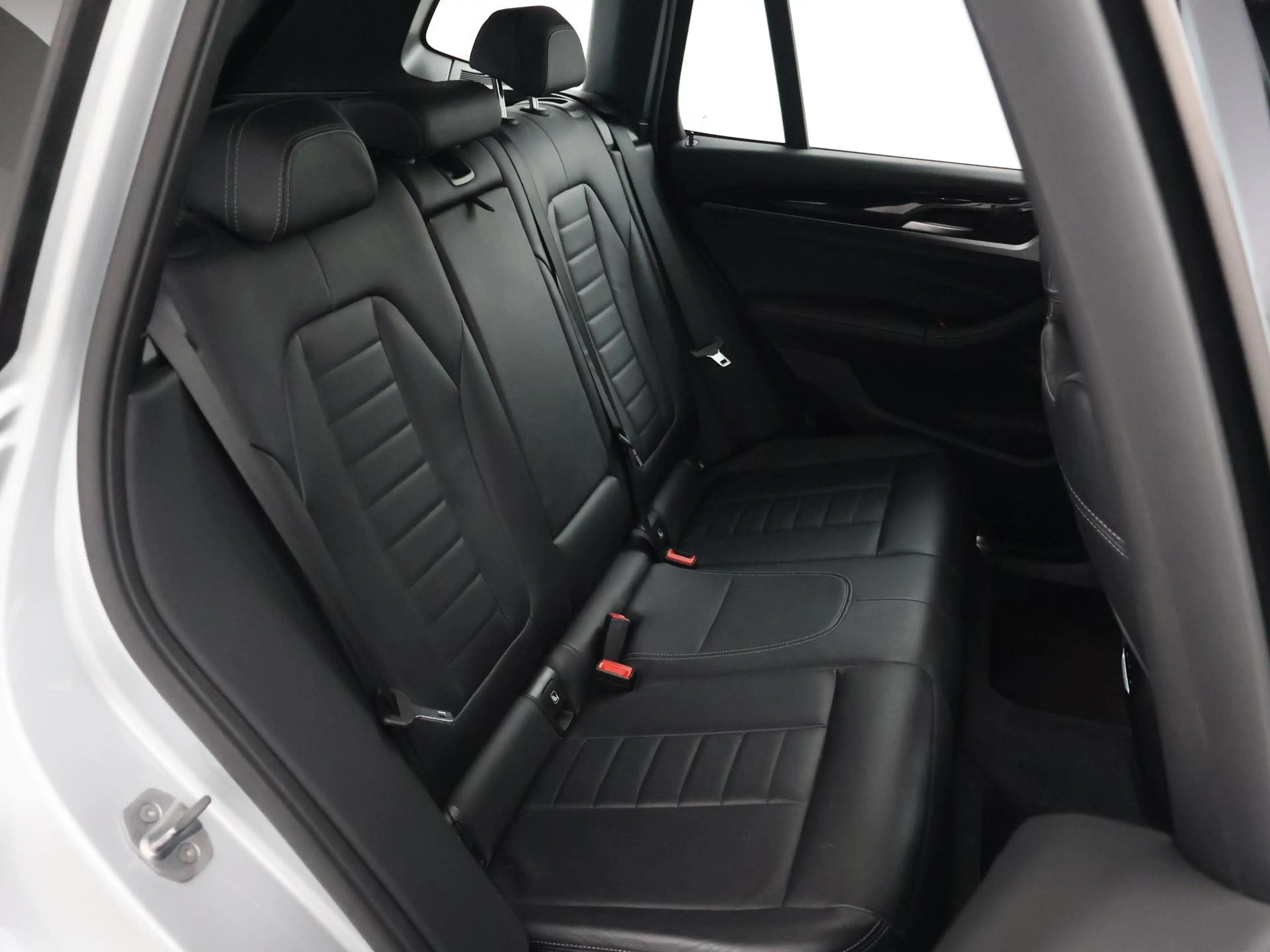 BMW X3 xDrive20i 184 PK M-SPORT H.E. EDITION + HEAD-UP | — photo 11