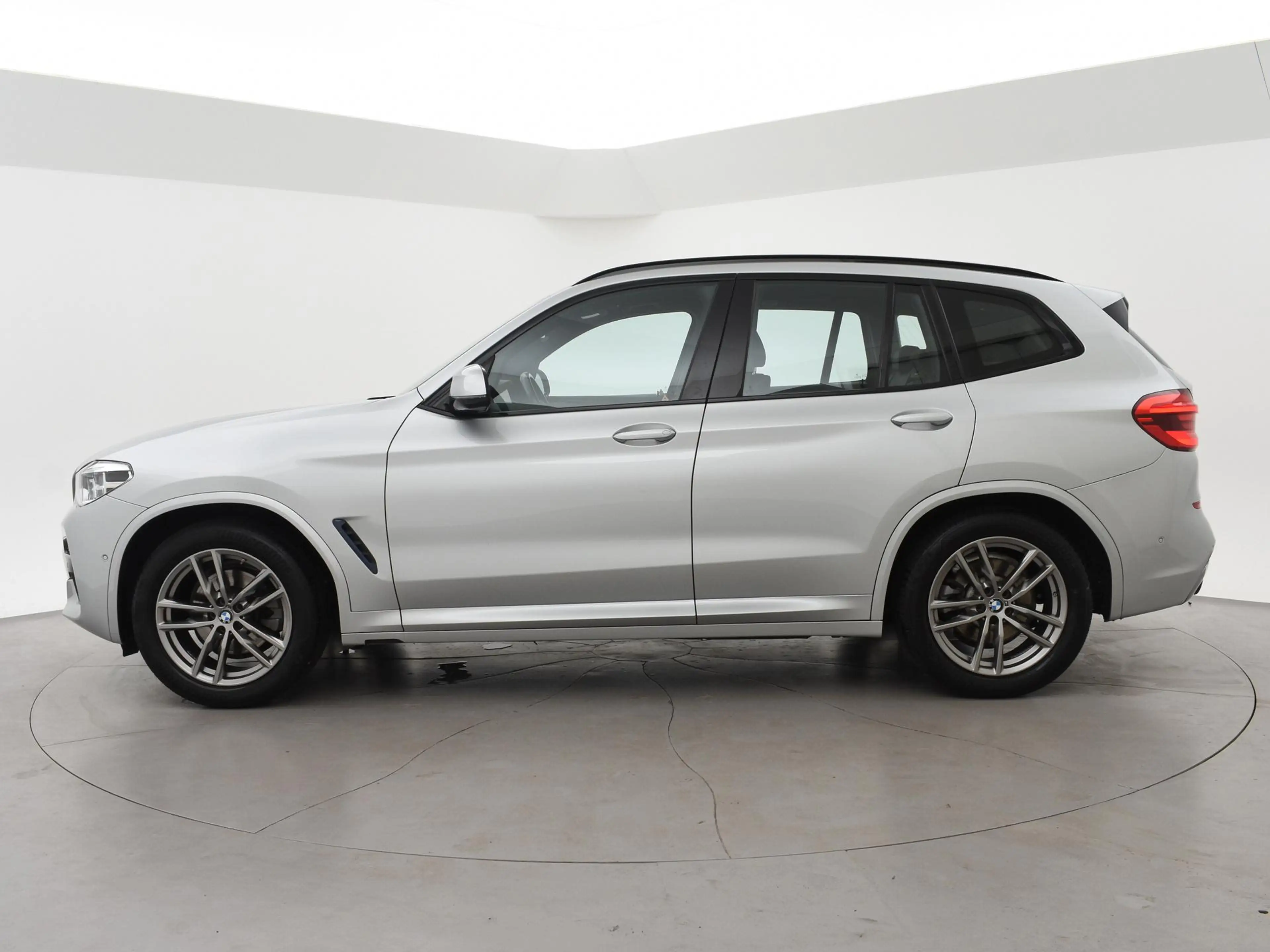 BMW X3 xDrive20i 184 PK M-SPORT H.E. EDITION + HEAD-UP | — photo 5