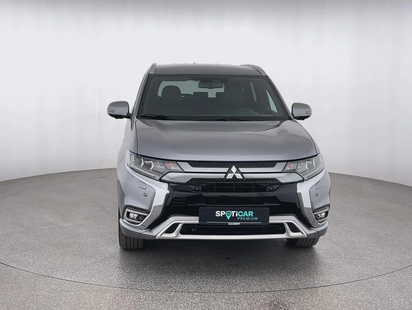 Mitsubishi Outlander Intro Edition 4WD 2.4*SHZ*360°K*AT*uvm Grau - 2