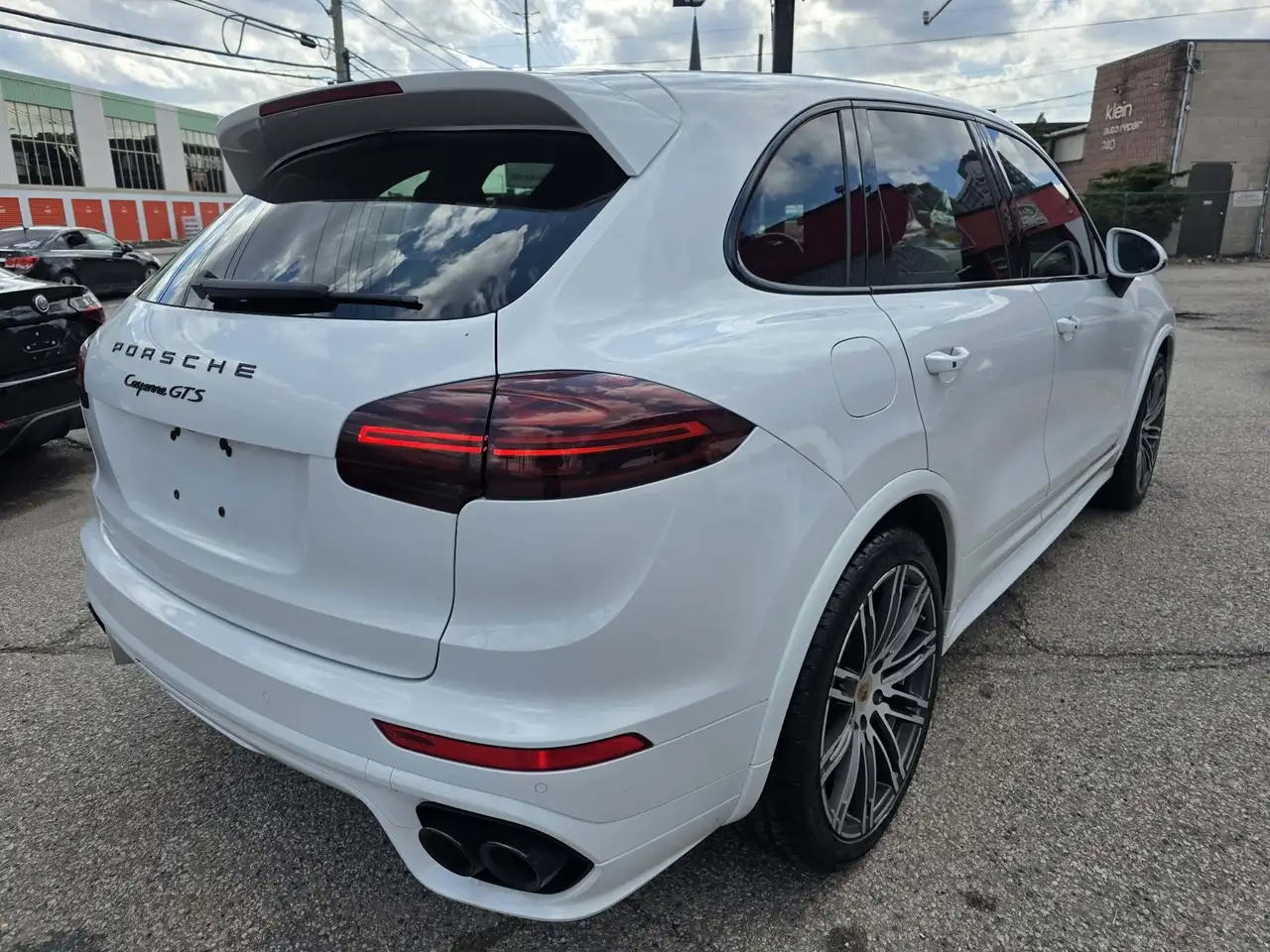 Porsche Cayenne снимка Porsche Cayenne