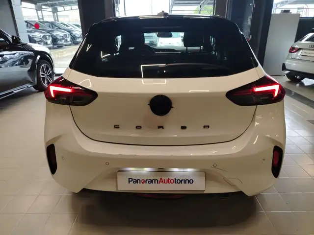 Opel Corsa view 6