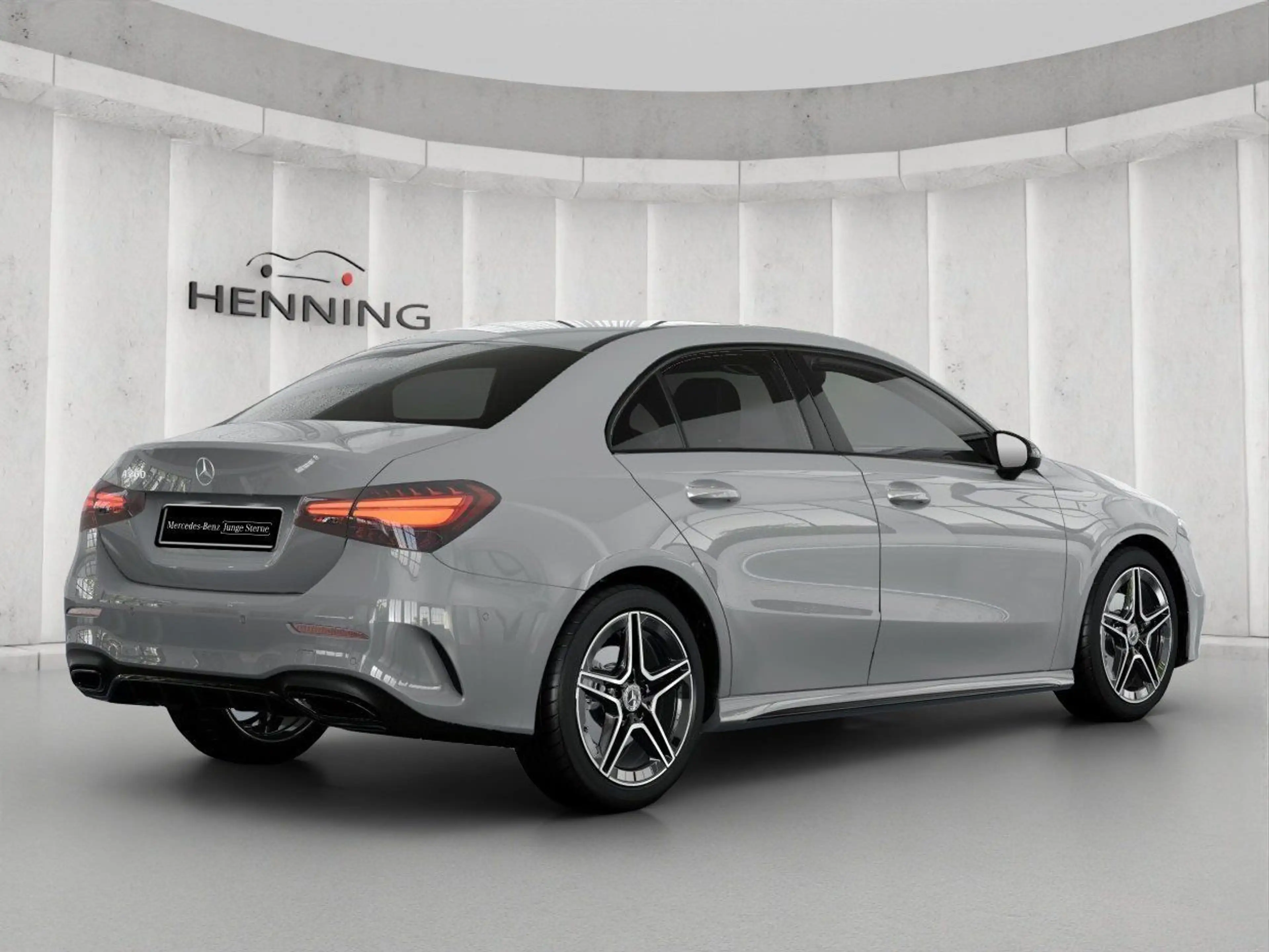 Mercedes-Benz A 200 Limo AMG Premium Special Edition Night Kam — photo 4
