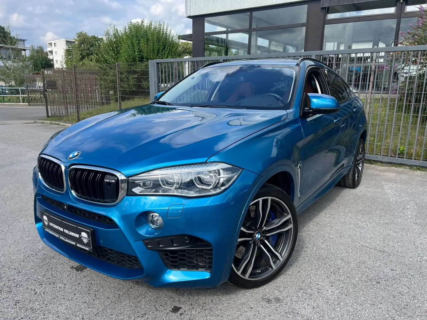 BMW X6 M HEAD UP/SCHIEBEDACH/VOLL VOLL/ 48TKM!!! Albastru - 1
